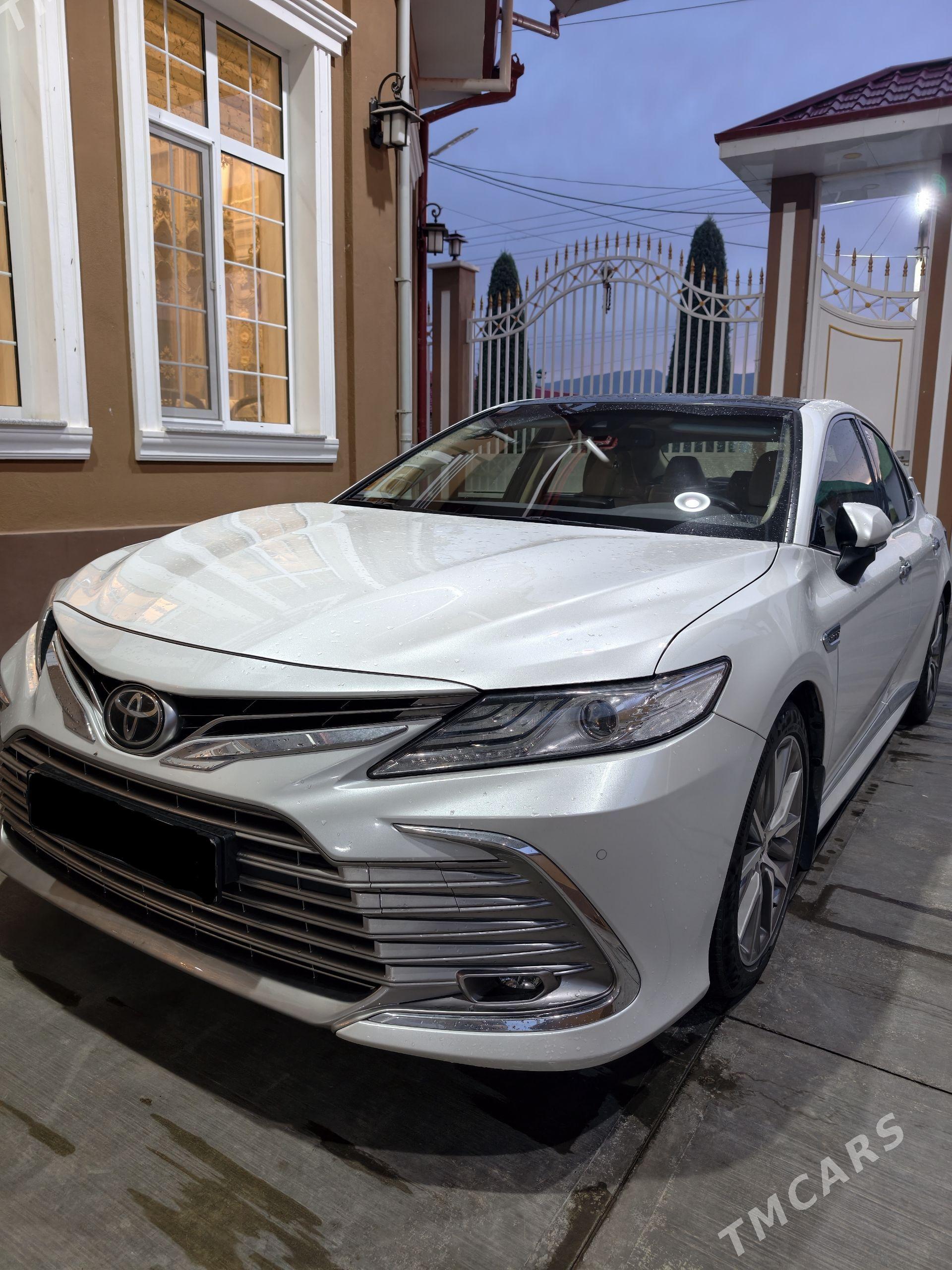 Toyota Camry 2022 - 620 000 TMT - Ашхабад - img 1