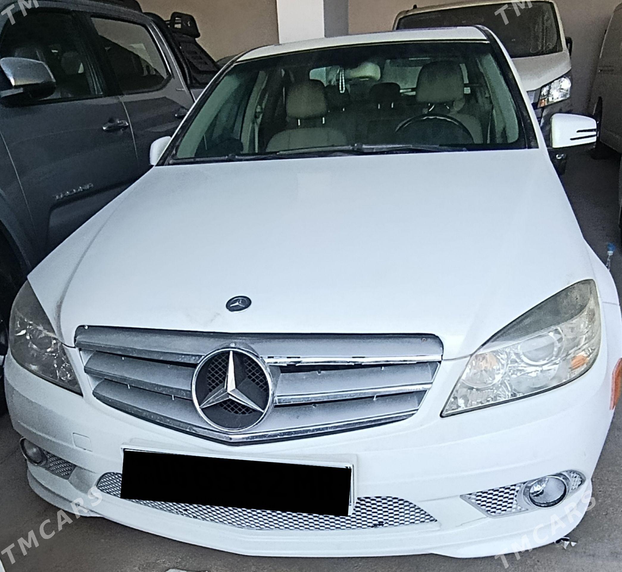 Mercedes-Benz 300CE 2010 - 180 000 TMT - Mary - img 1