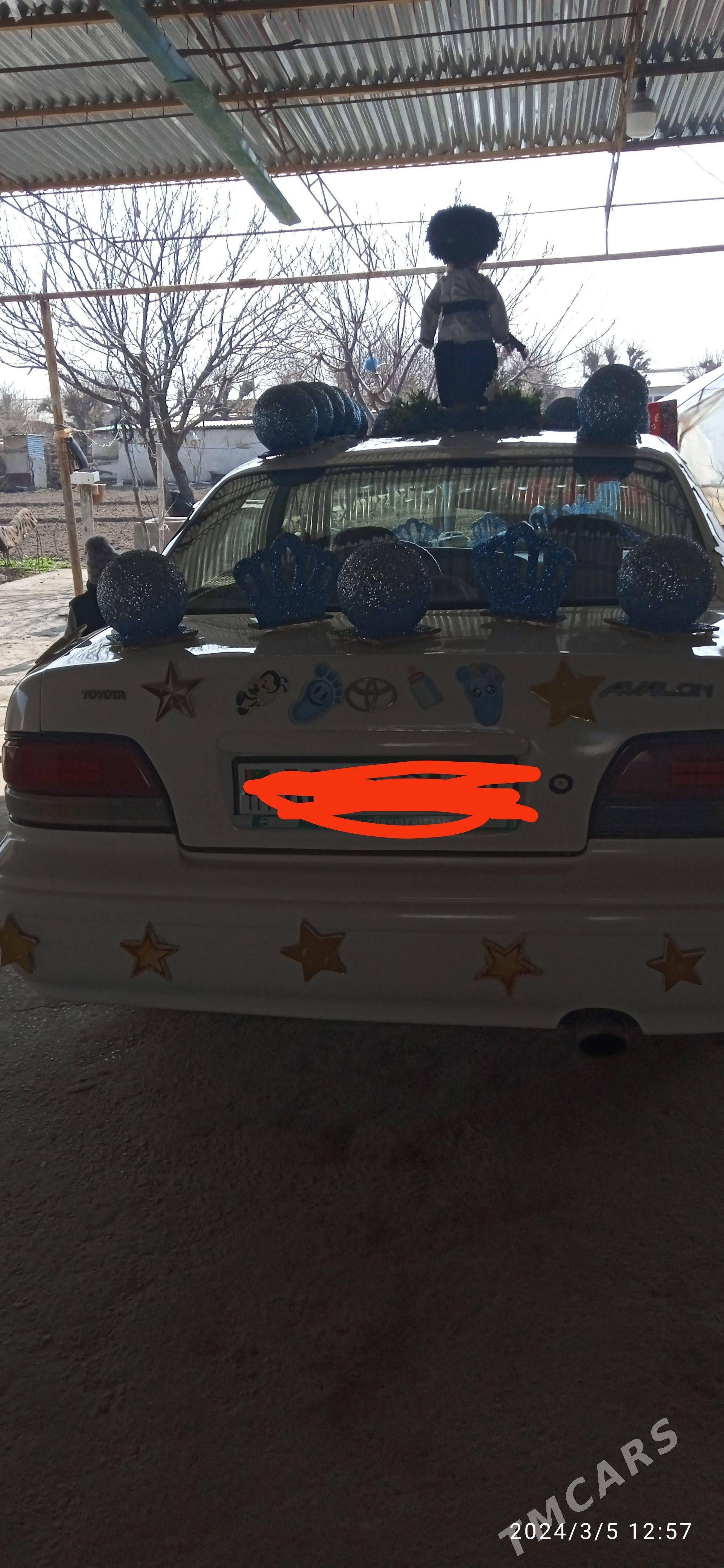 Toyota Avalon 1995 - 120 000 TMT - Чарджоу - img 1