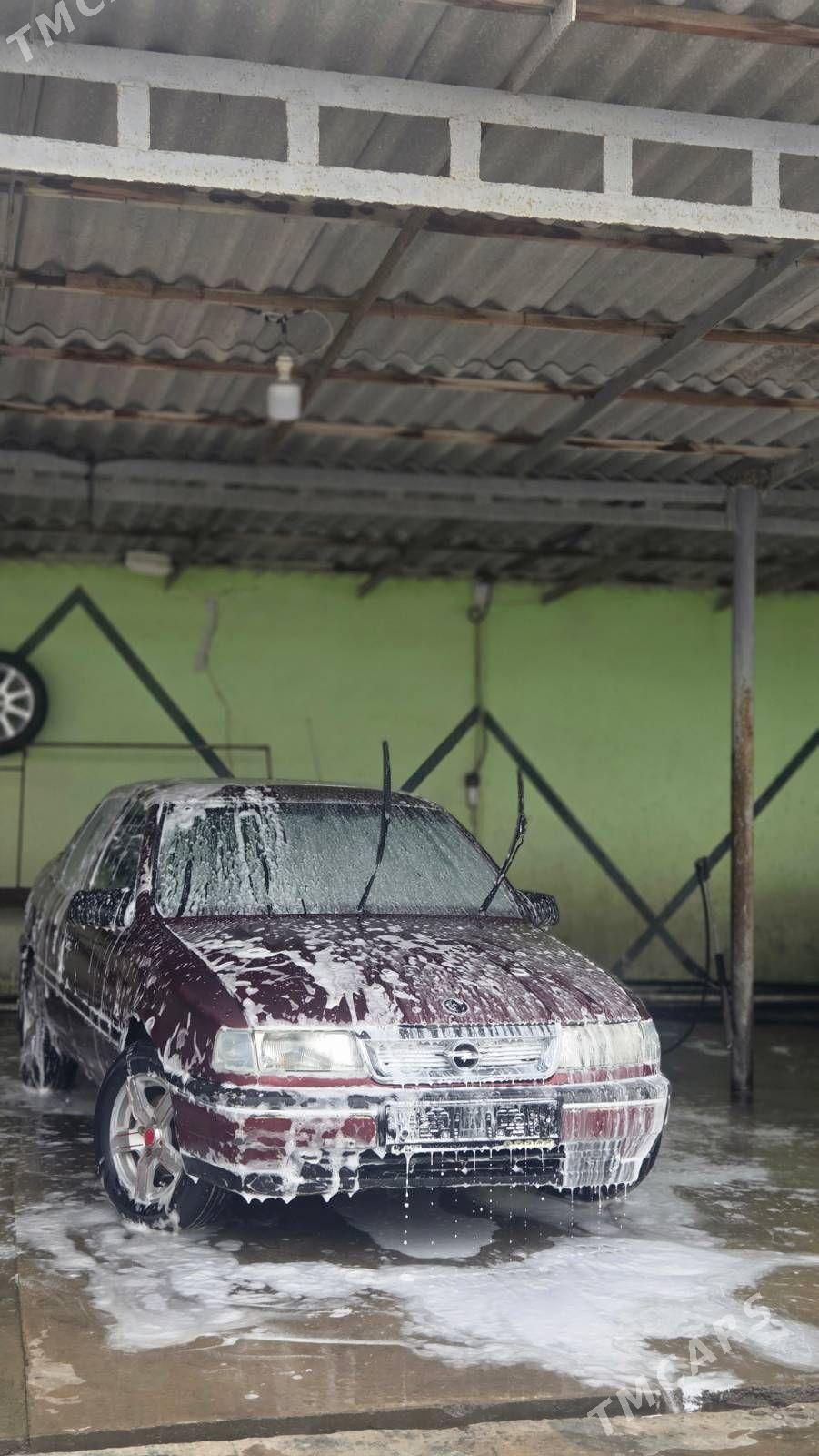 Opel Vectra 1992 - 50 000 TMT - Кака - img 1