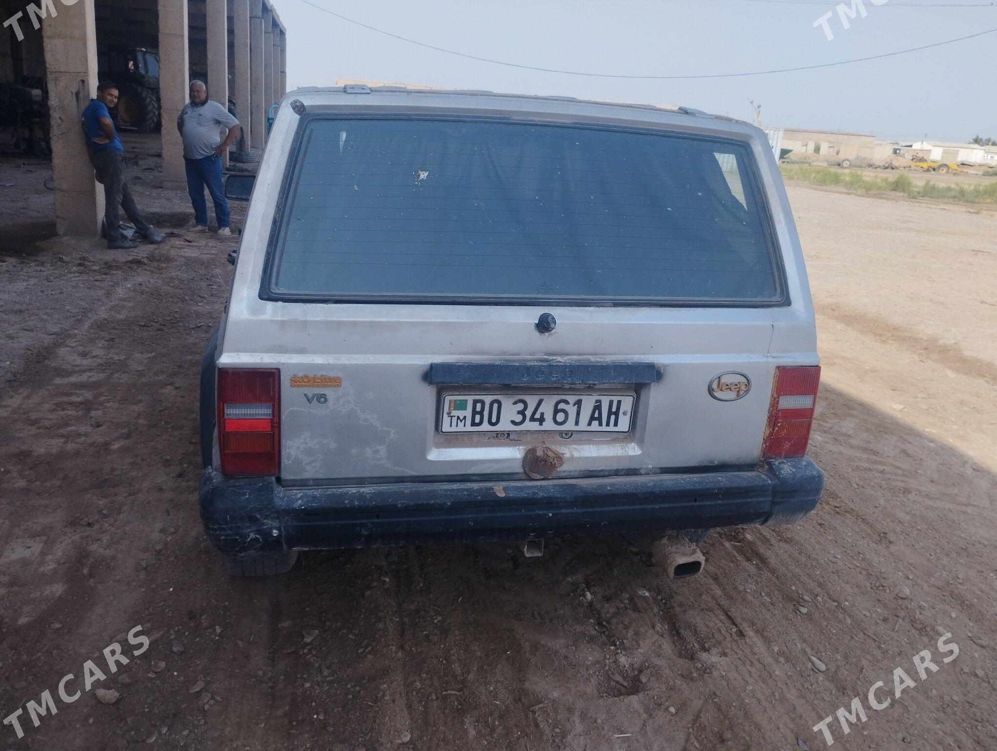 Jeep Cherokee 1989 - 20 000 TMT - Sarahs - img 1