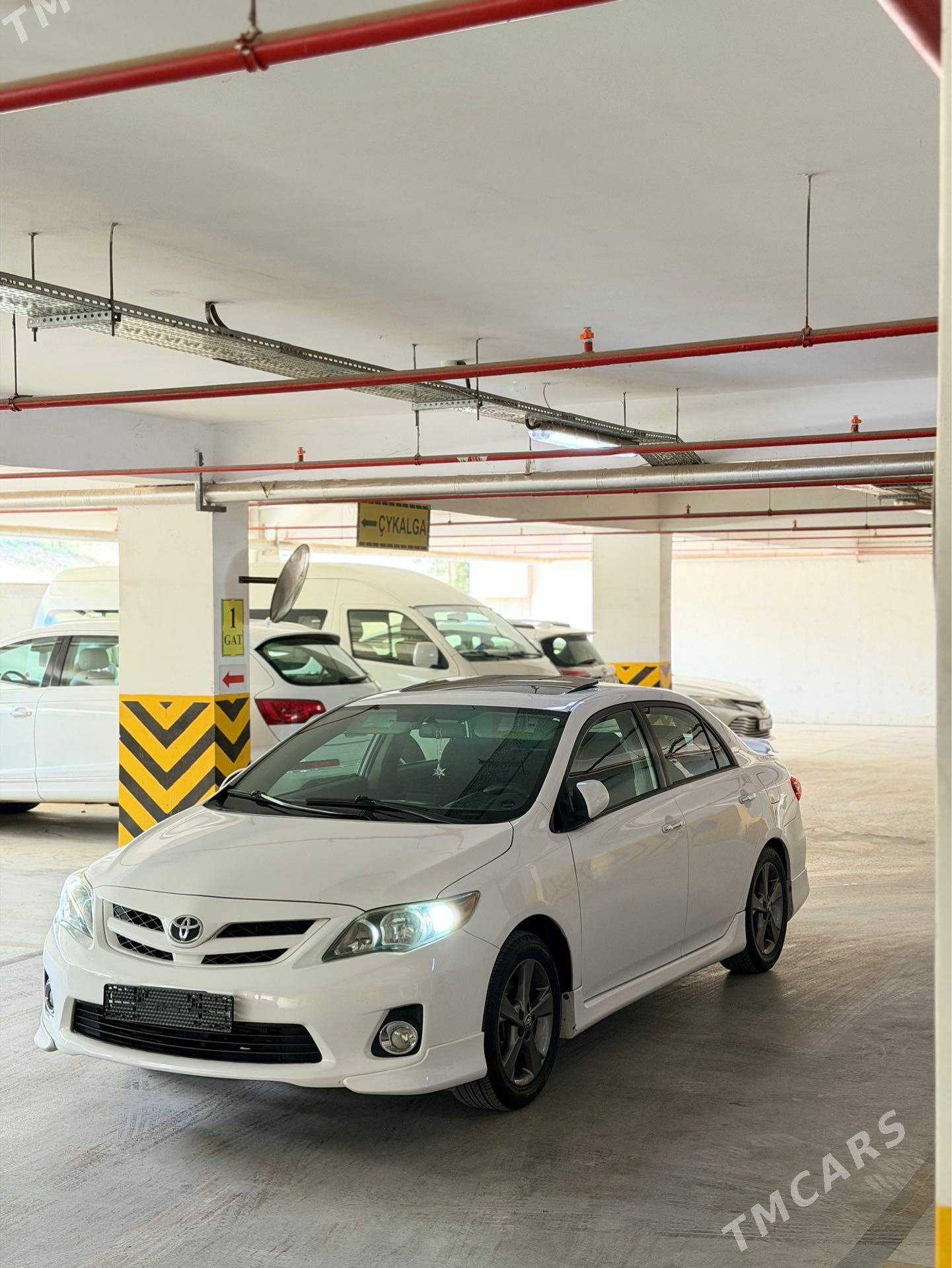 Toyota Corolla 2011 - 216 000 TMT - Ашхабад - img 1