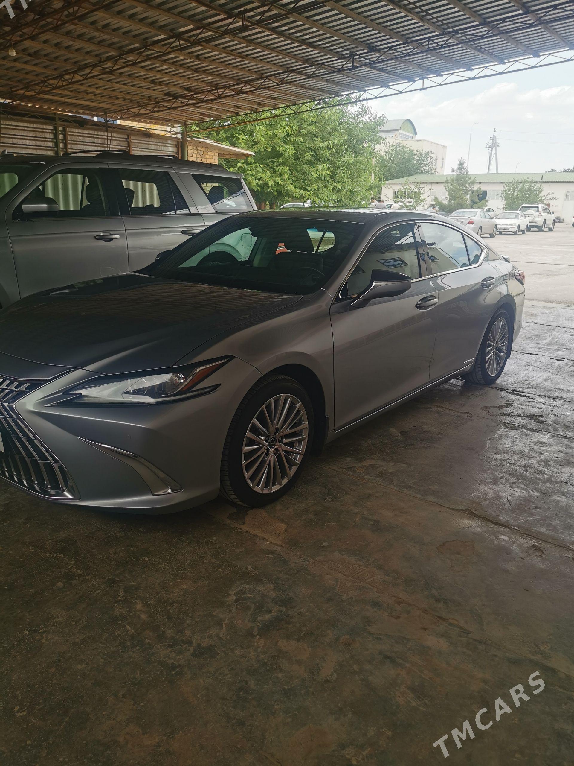 Lexus ES 300h 2022 - 600 000 TMT - Туркменабат - img 1