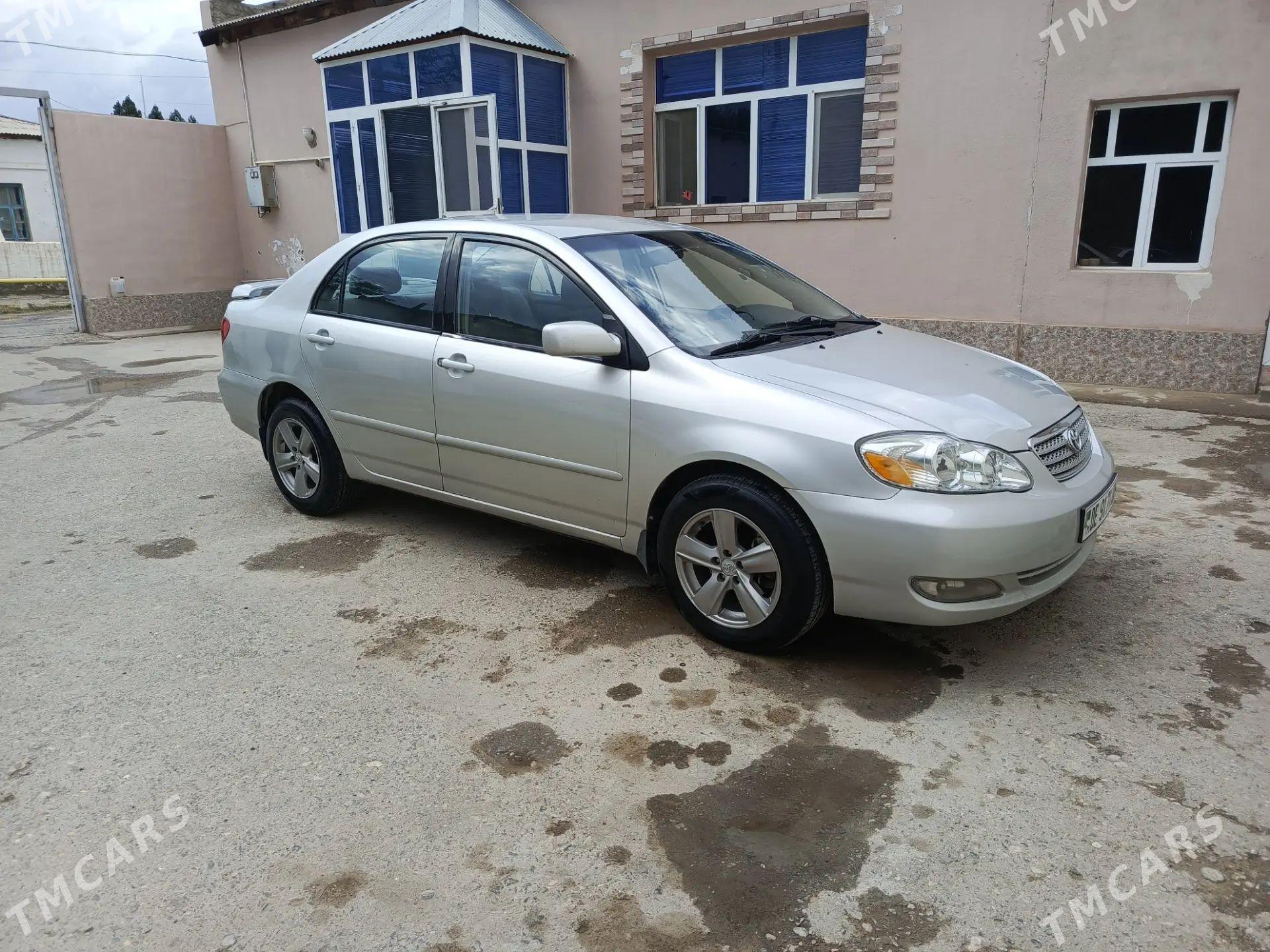 Toyota Corolla 2004 - 124 000 TMT - Gyzylarbat - img 1