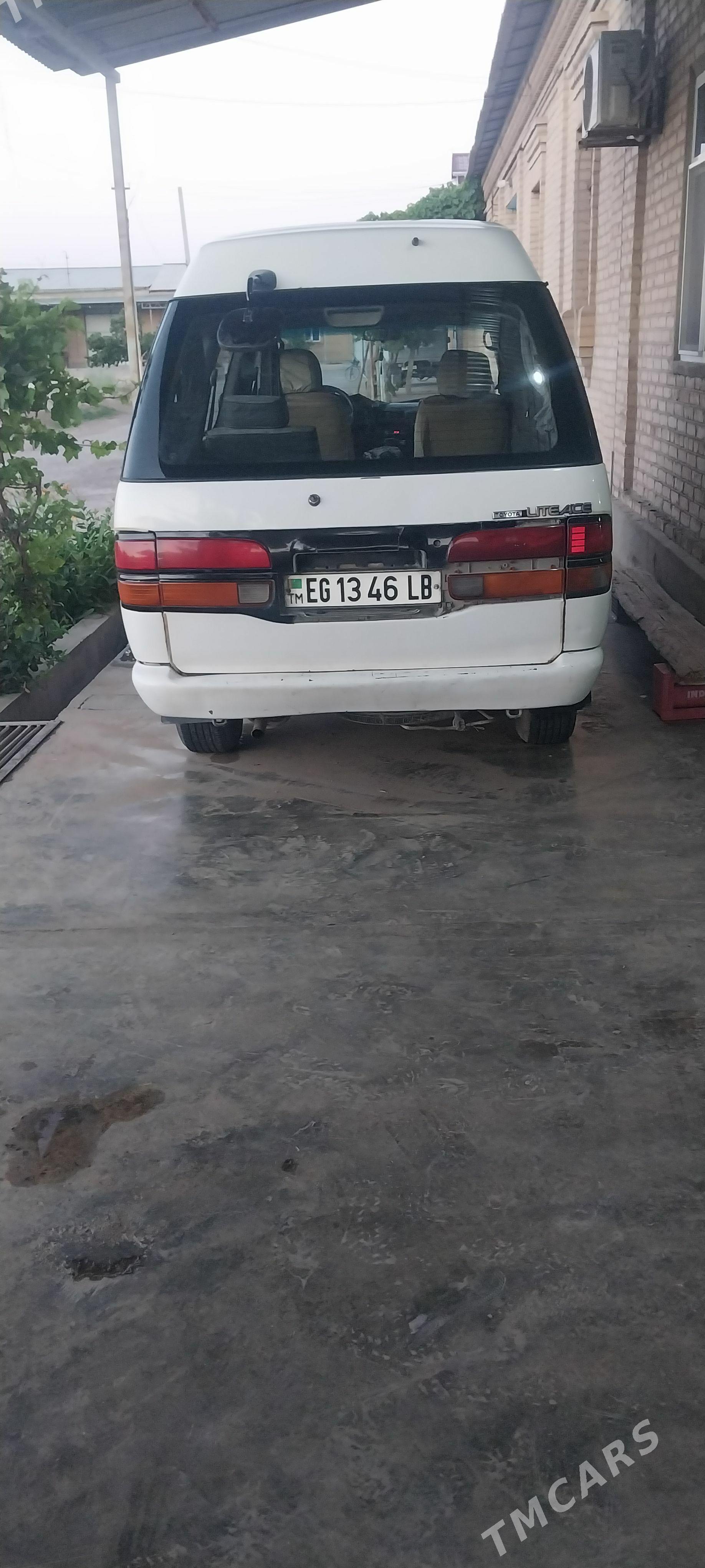 Toyota Town Ace 1992 - 35 000 TMT - Türkmenabat - img 1