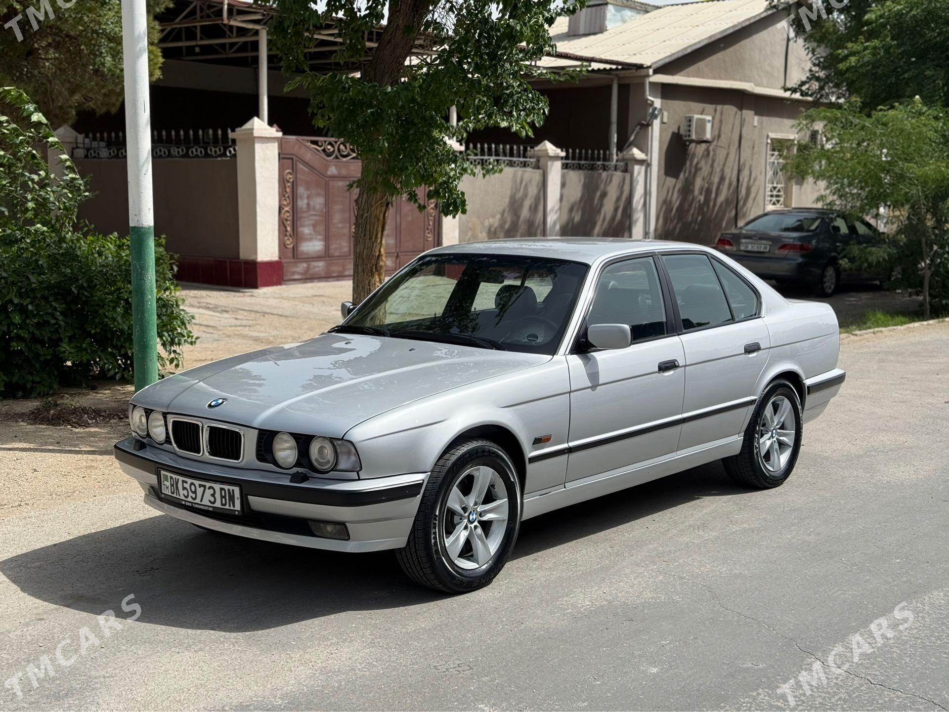 BMW 525 1995 - 110 000 TMT - Балканабат - img 1