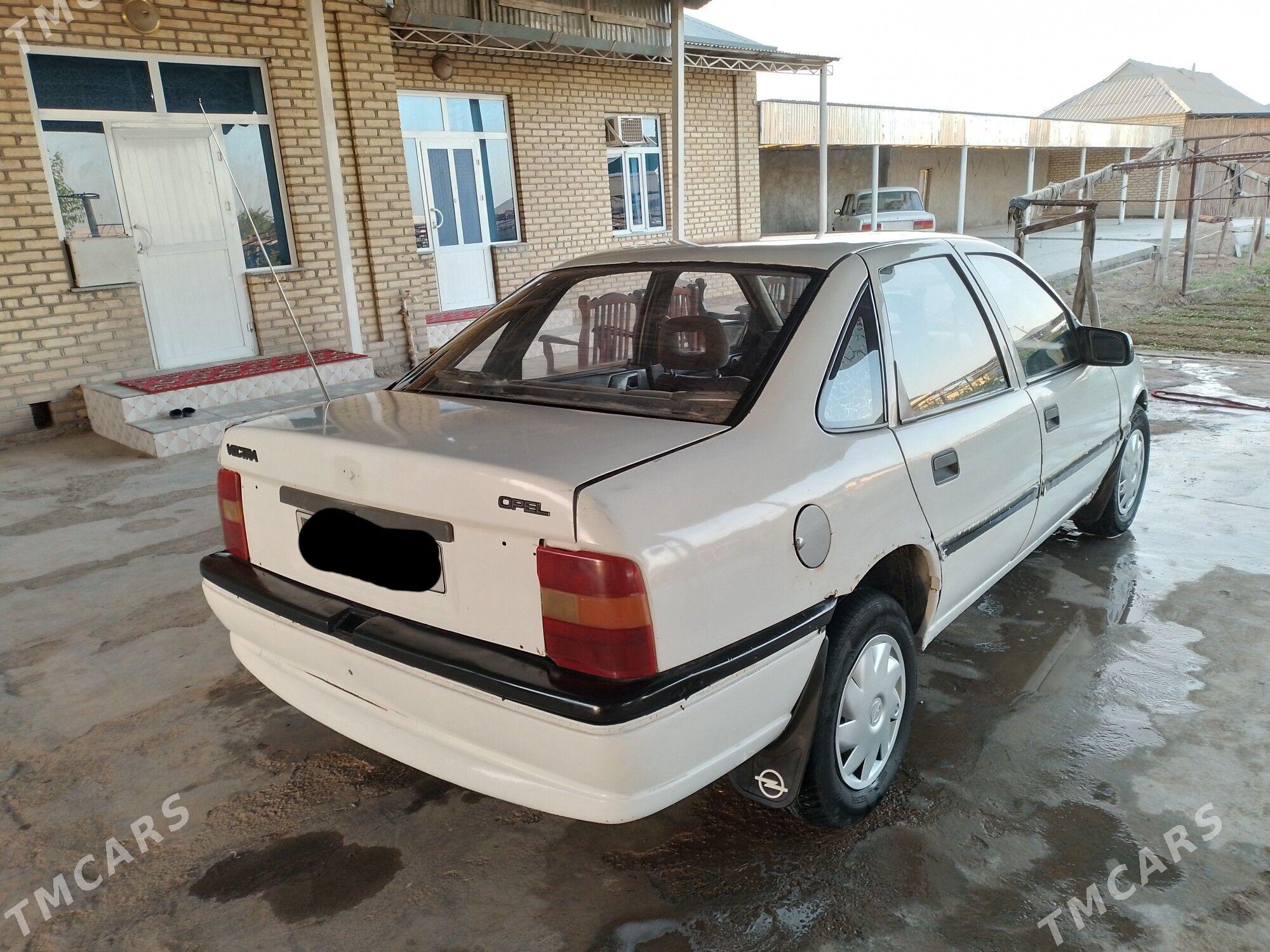 Opel Vectra 1993 - 25 000 TMT - Мары - img 1