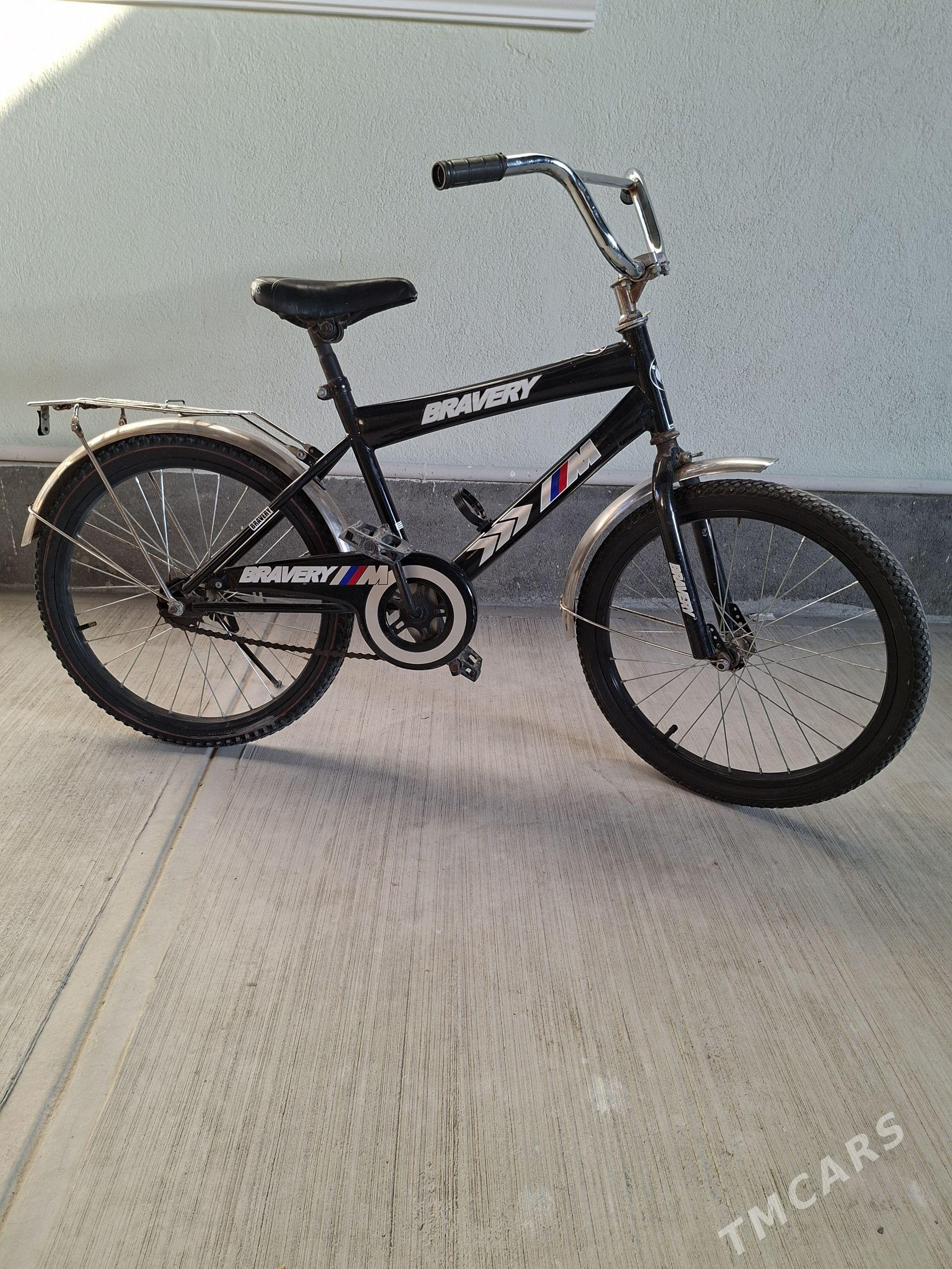 Tigir BMWTigir BMW - Gurtly - img 1