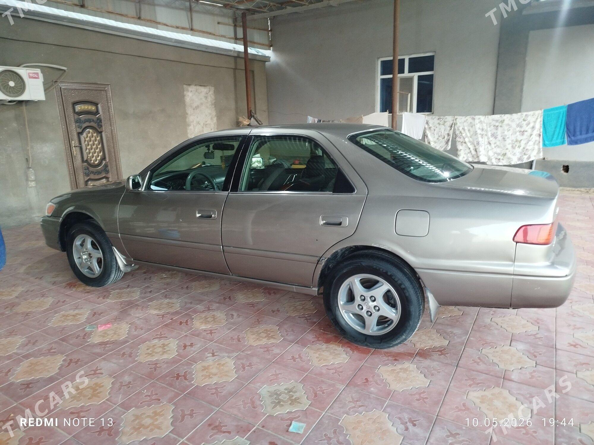 Toyota Camry 2001 - 165 000 TMT - Türkmengala - img 1