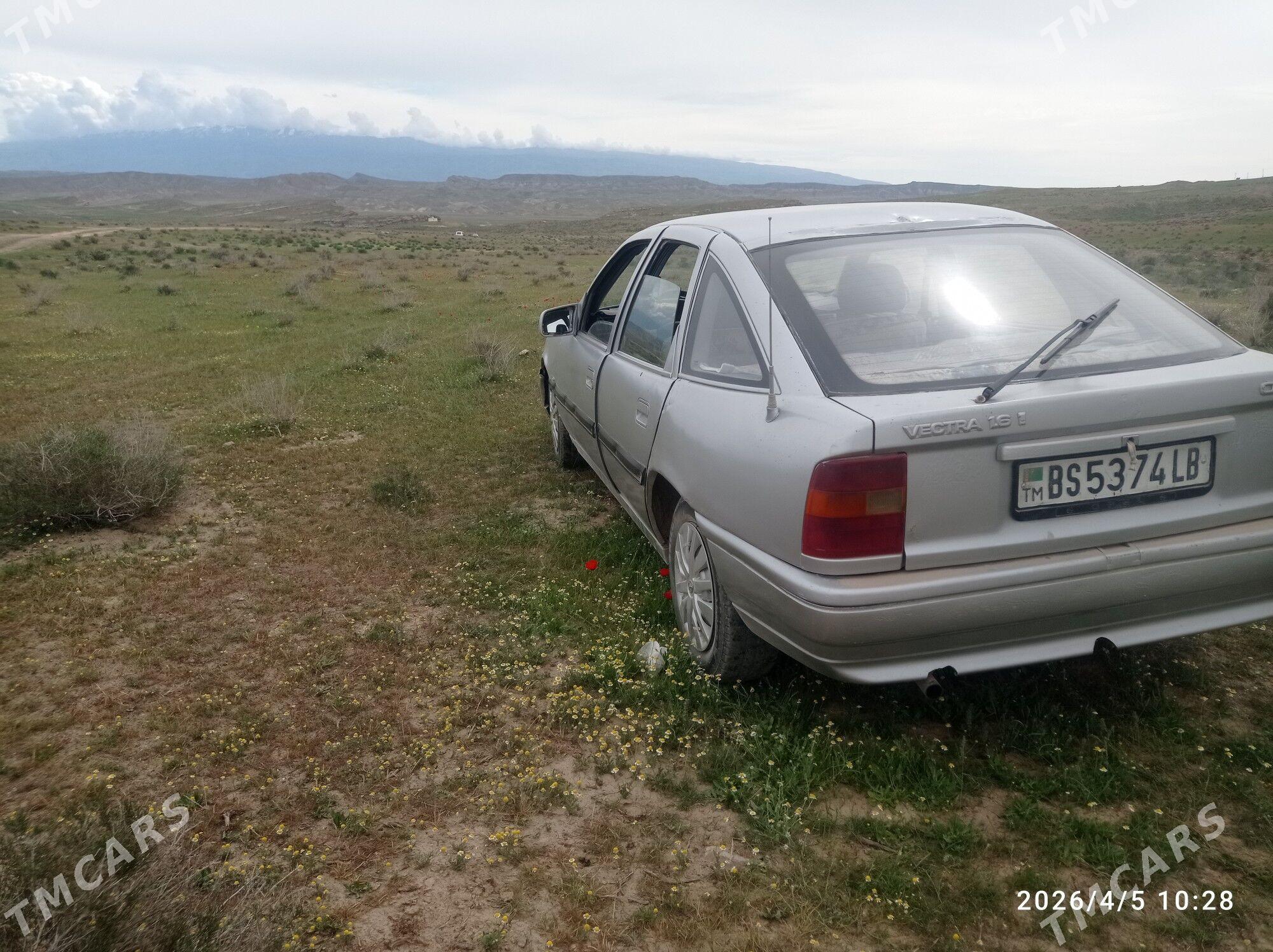 Opel Vectra 1990 - 20 000 TMT - Койтендаг - img 1