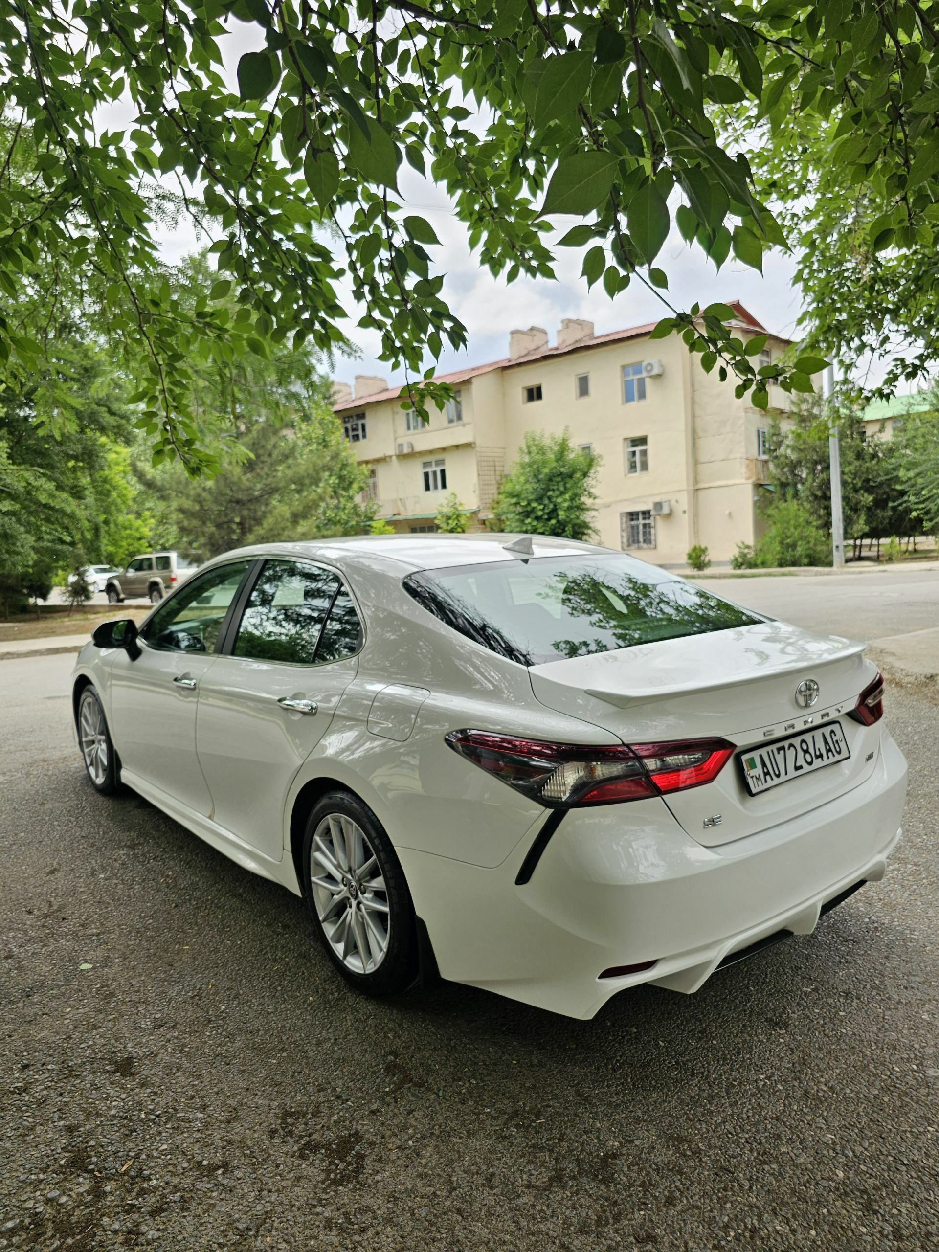 Toyota Camry 2021 - 330 000 TMT - Aşgabat - img 1