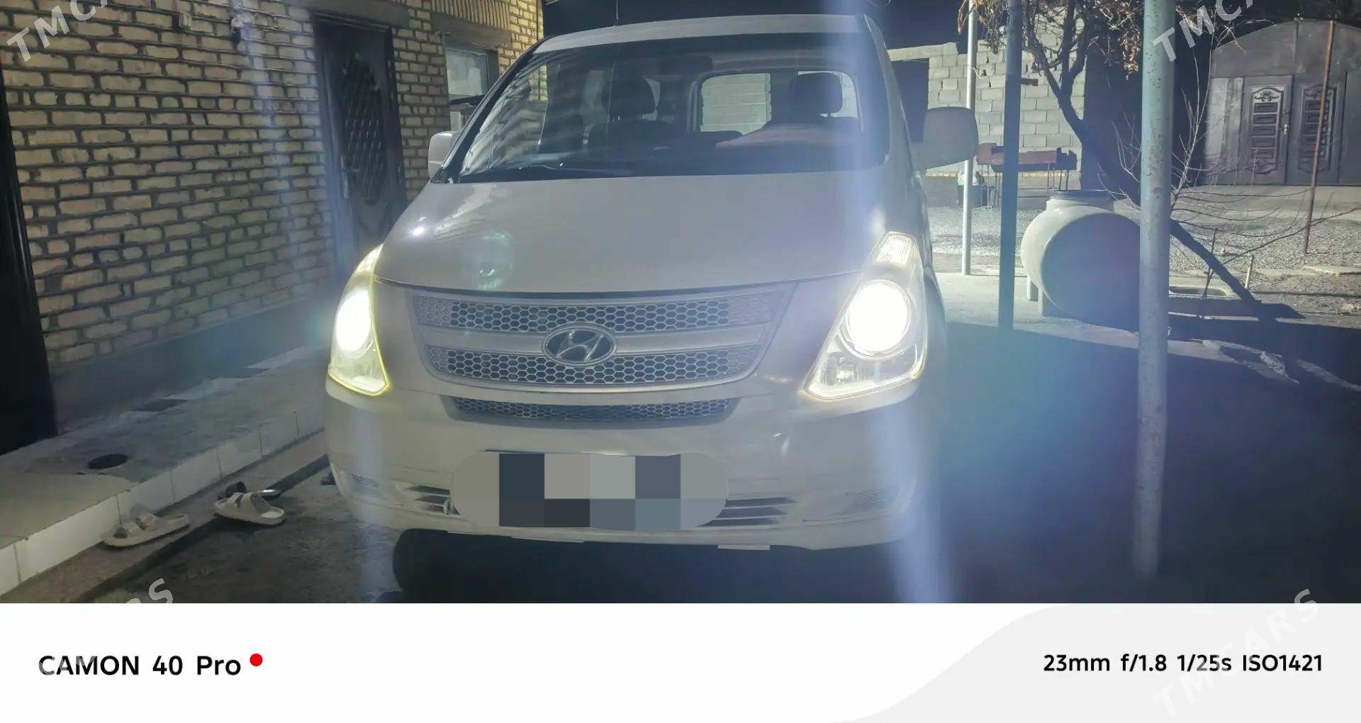 Hyundai H-1 2010 - 230 000 TMT - Ак-Бугдайский этрап - img 1