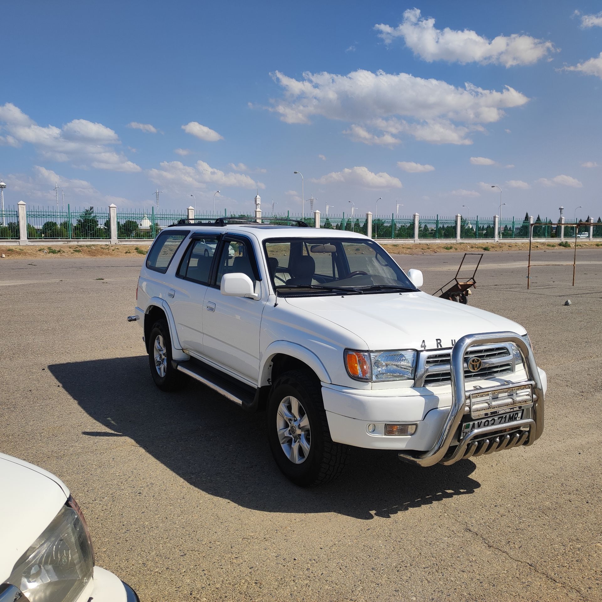 Toyota 4Runner 2000 - 165 000 TMT - Mary - img 1