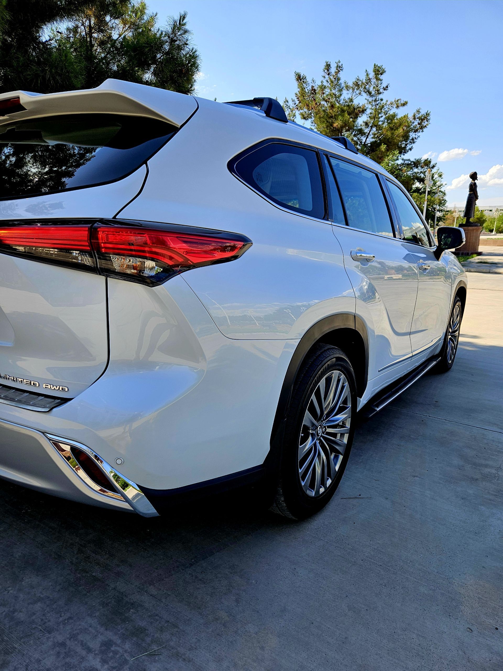 Toyota Highlander 2021 - 675 000 TMT - Туркменабат - img 1