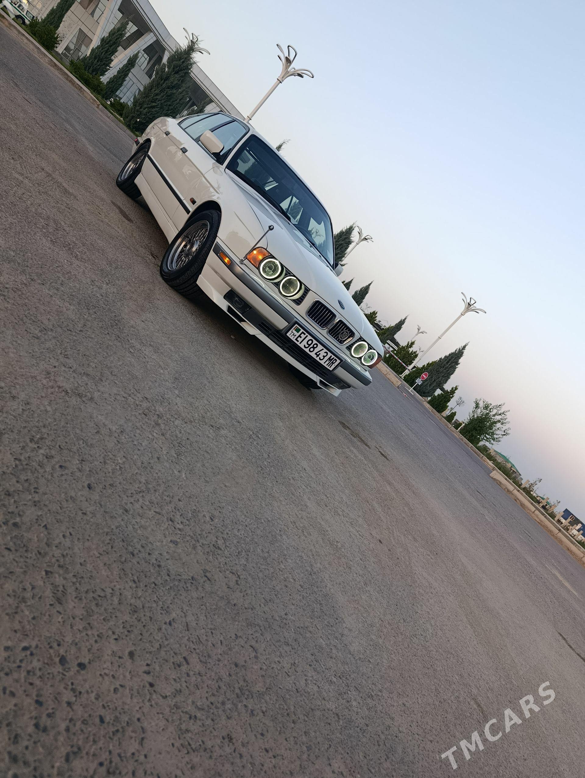 BMW 525 1994 - 125 000 TMT - Мары - img 1