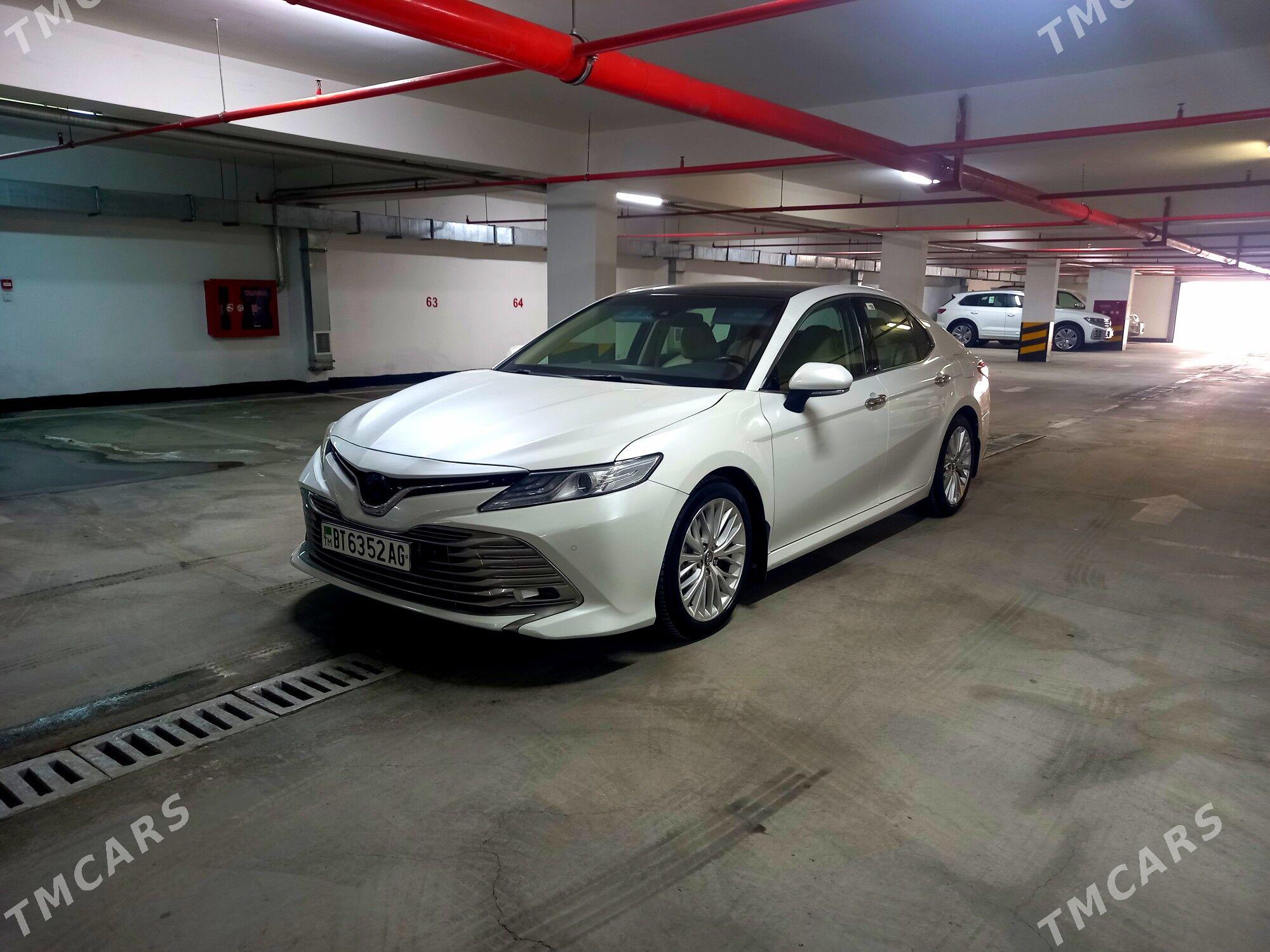 Toyota Camry 2018 - 355 000 TMT - Ашхабад - img 1