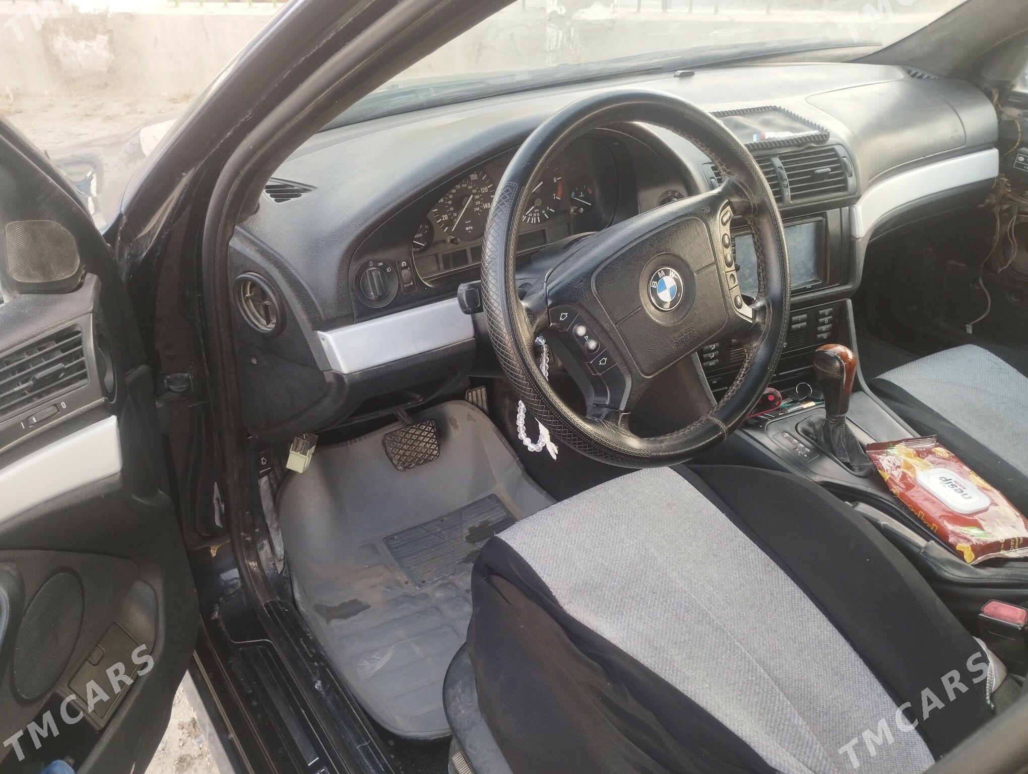BMW 525 2002 - 78 000 TMT - Etrek - img 1