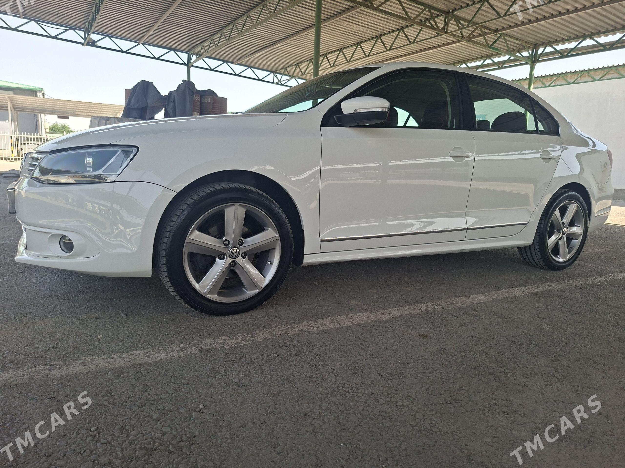Volkswagen Jetta 2011 - 145 000 TMT - 2 мкр - img 1