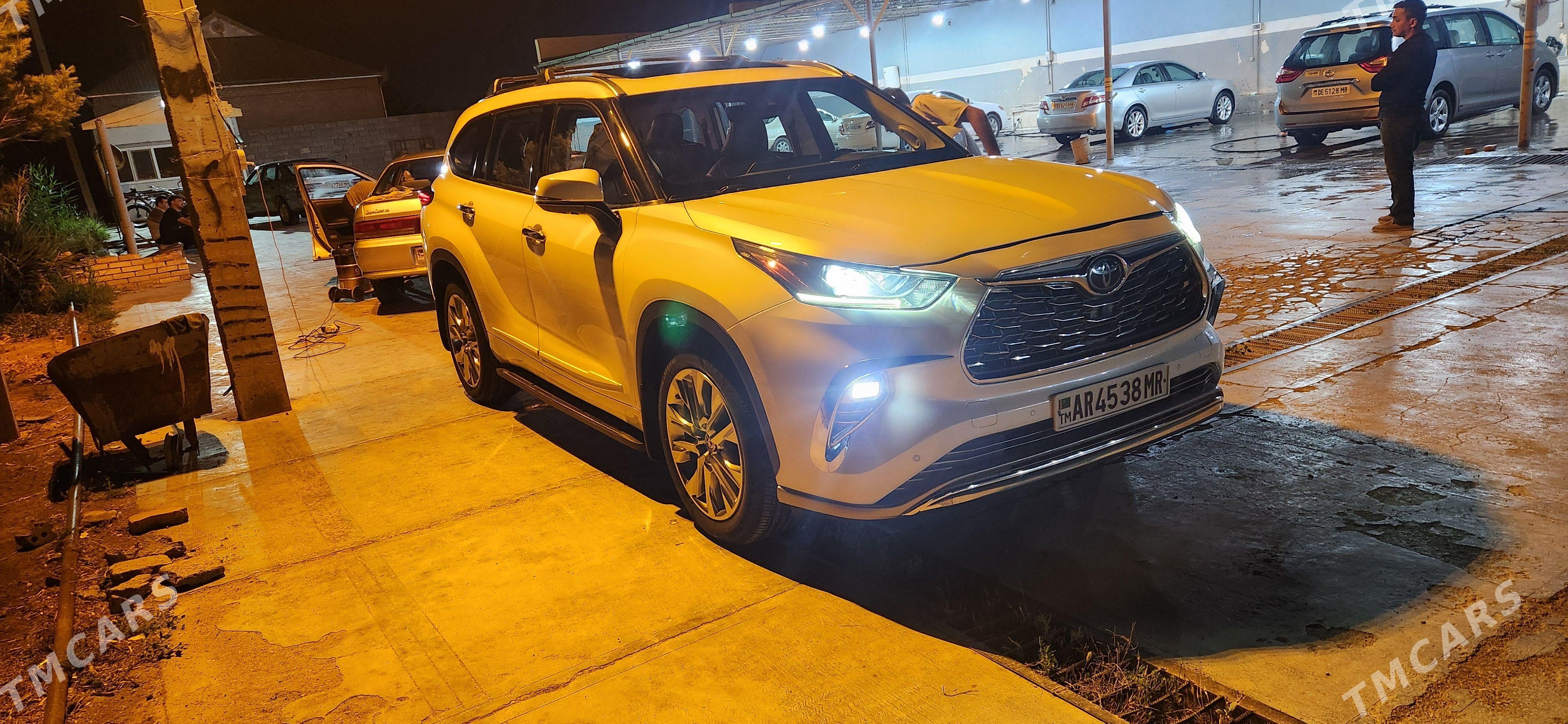 Toyota Highlander 2020 - 630 000 TMT - Мары - img 1