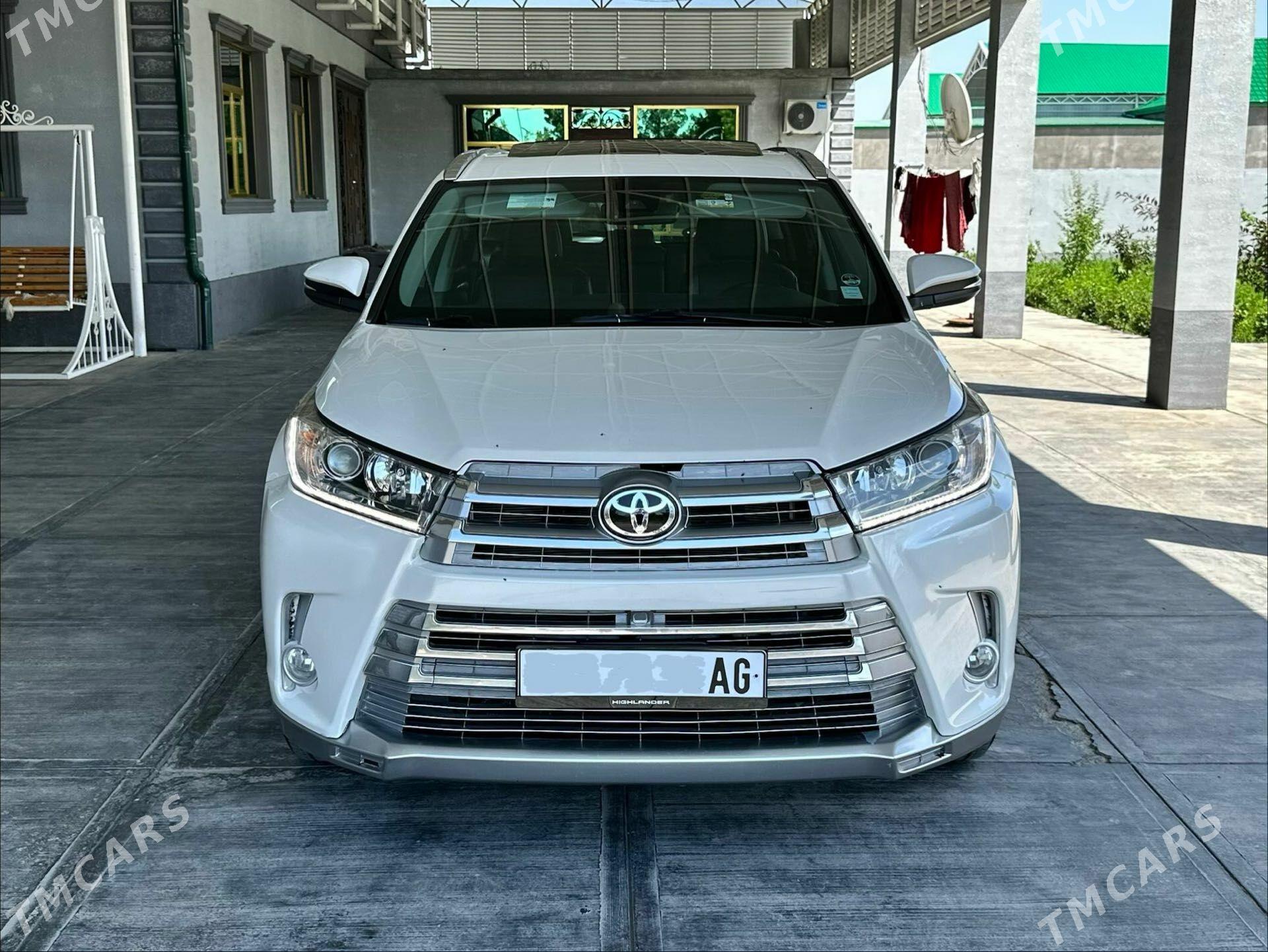 Toyota Highlander 2017 - 519 000 TMT - Aşgabat - img 1
