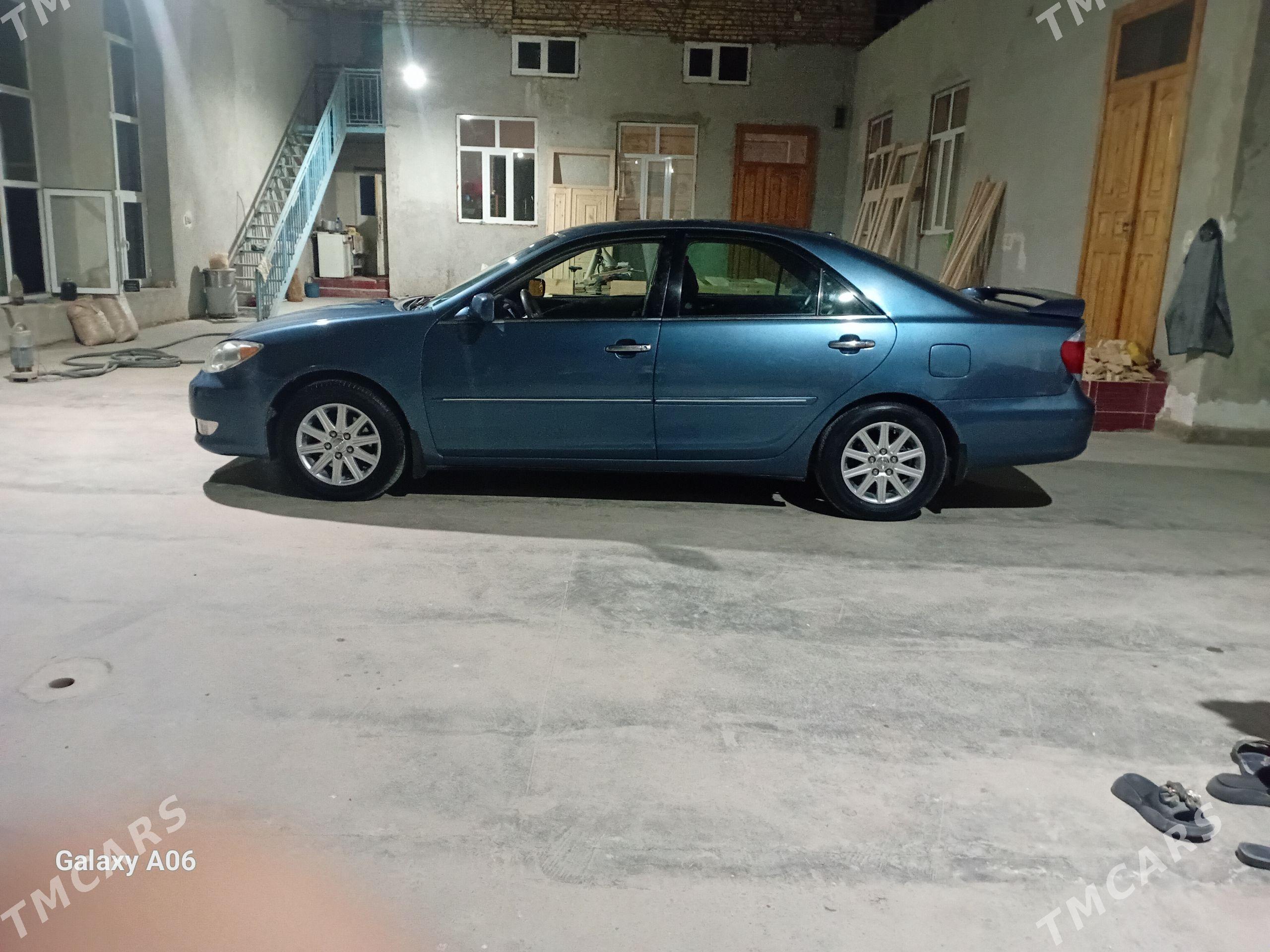 Toyota Camry 2002 - 220 000 TMT - Çärjew - img 1
