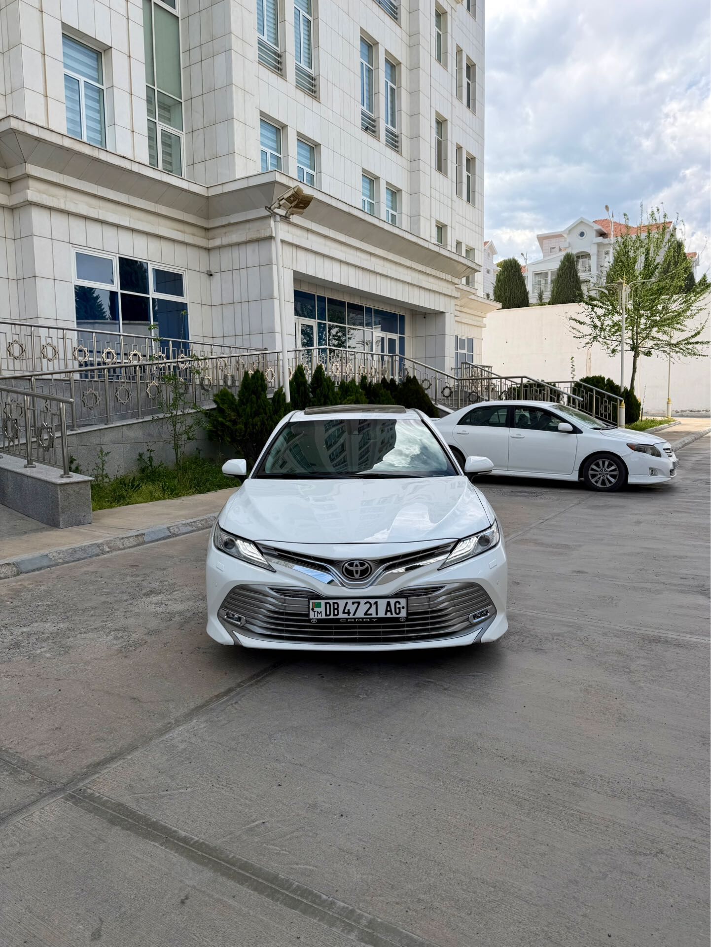 Toyota Camry 2018 - 320 000 TMT - Ашхабад - img 1