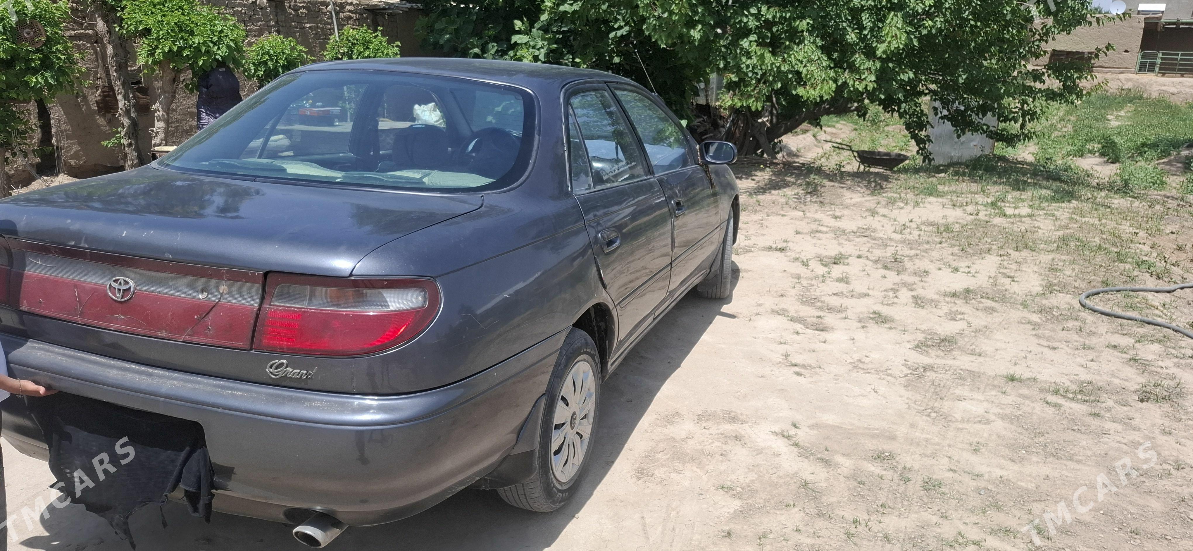 Toyota Carina 1995 - 68 000 TMT - Ýolöten - img 1
