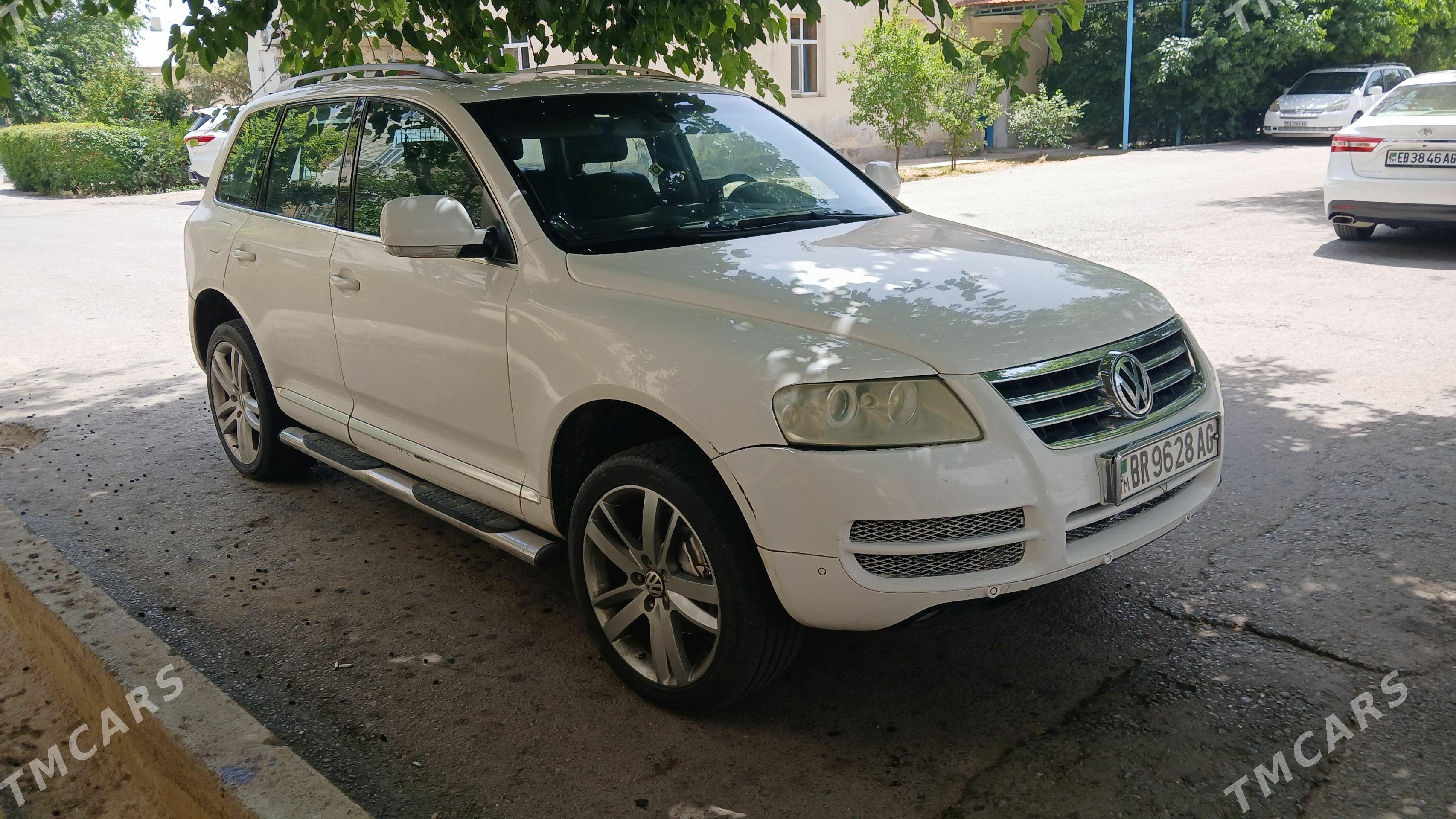 Volkswagen Touareg 2004 - 140 000 TMT - Ашхабад - img 1