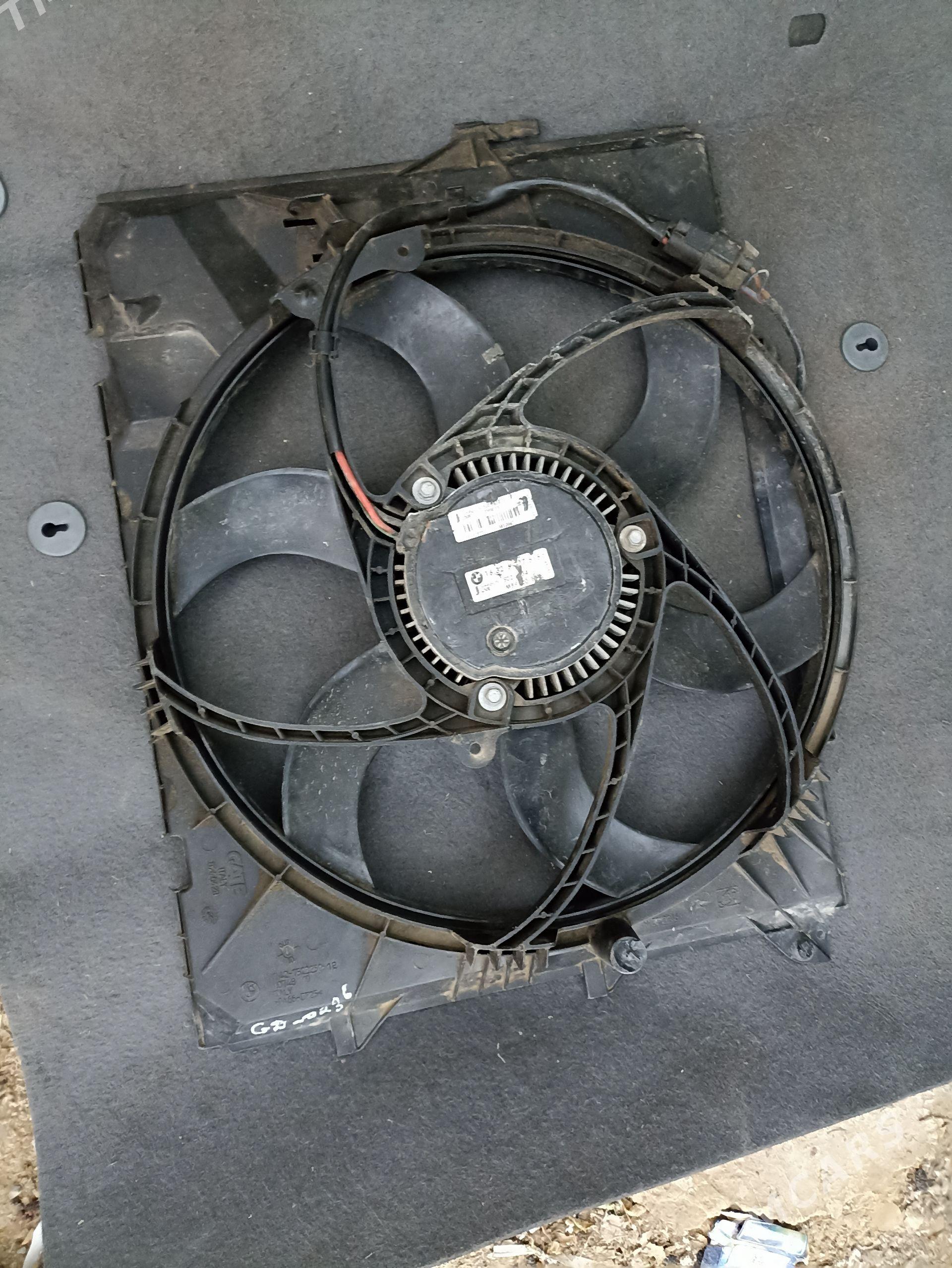 Bmw e60 wintilyator 1 200 TMT - Мары - img 1