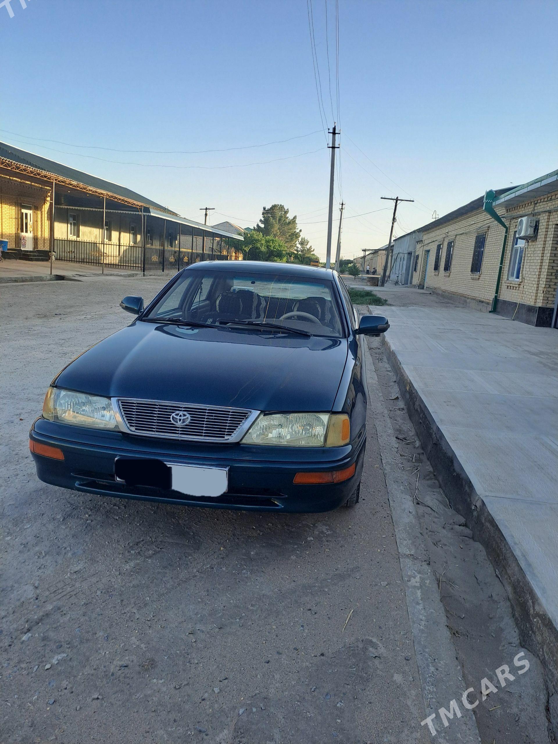 Toyota Avalon 1996 - 135 000 TMT - Dänew - img 1