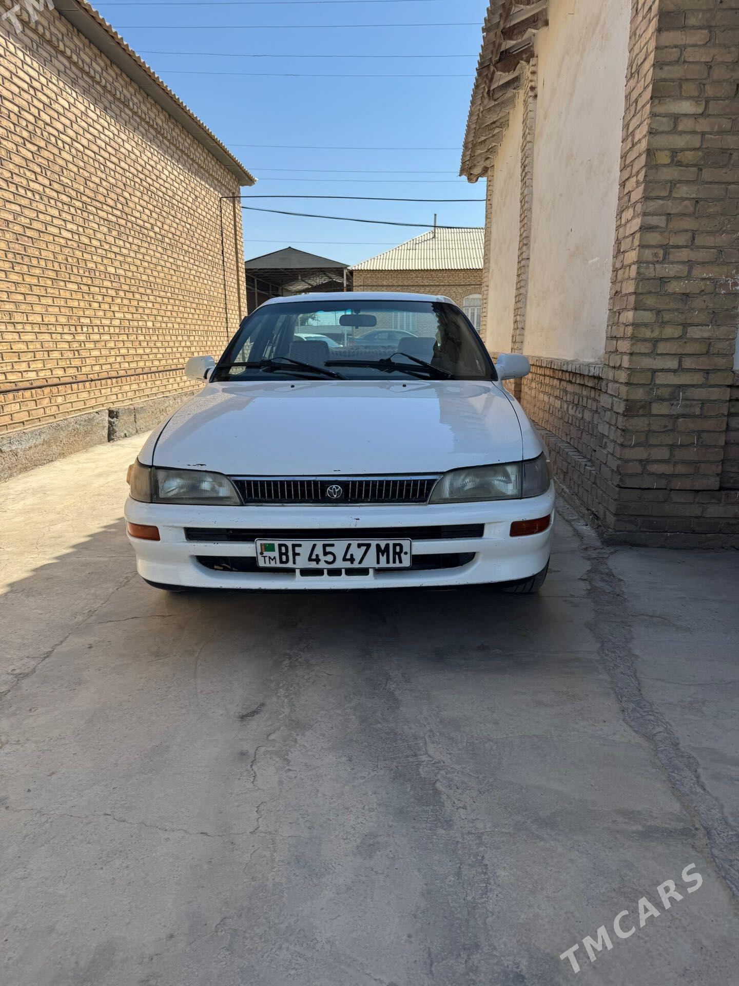 Toyota Corolla 1993 - 65 000 TMT - Сакарчага - img 1