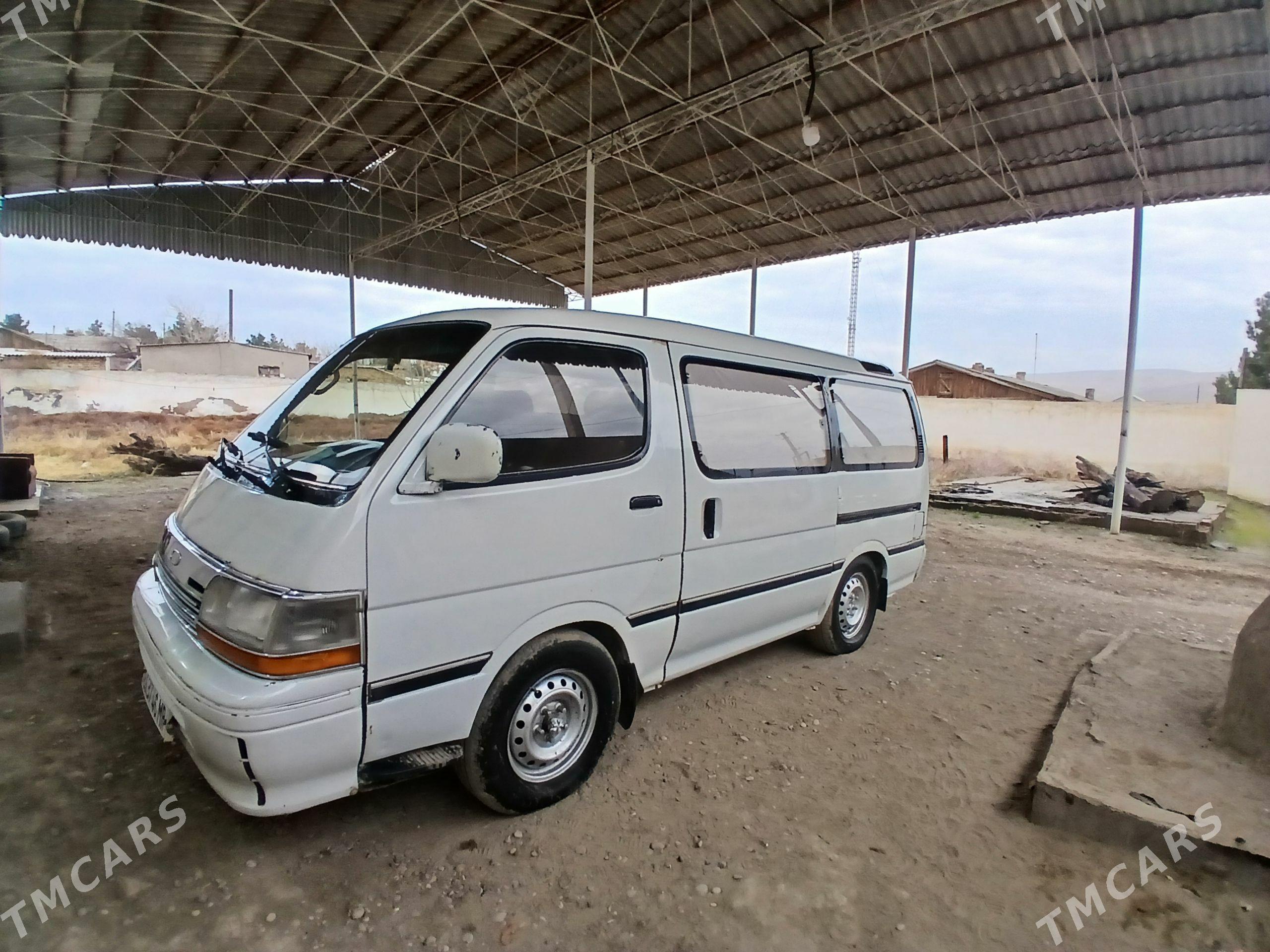 Toyota Hiace 1990 - 70 000 TMT - Murgap - img 1