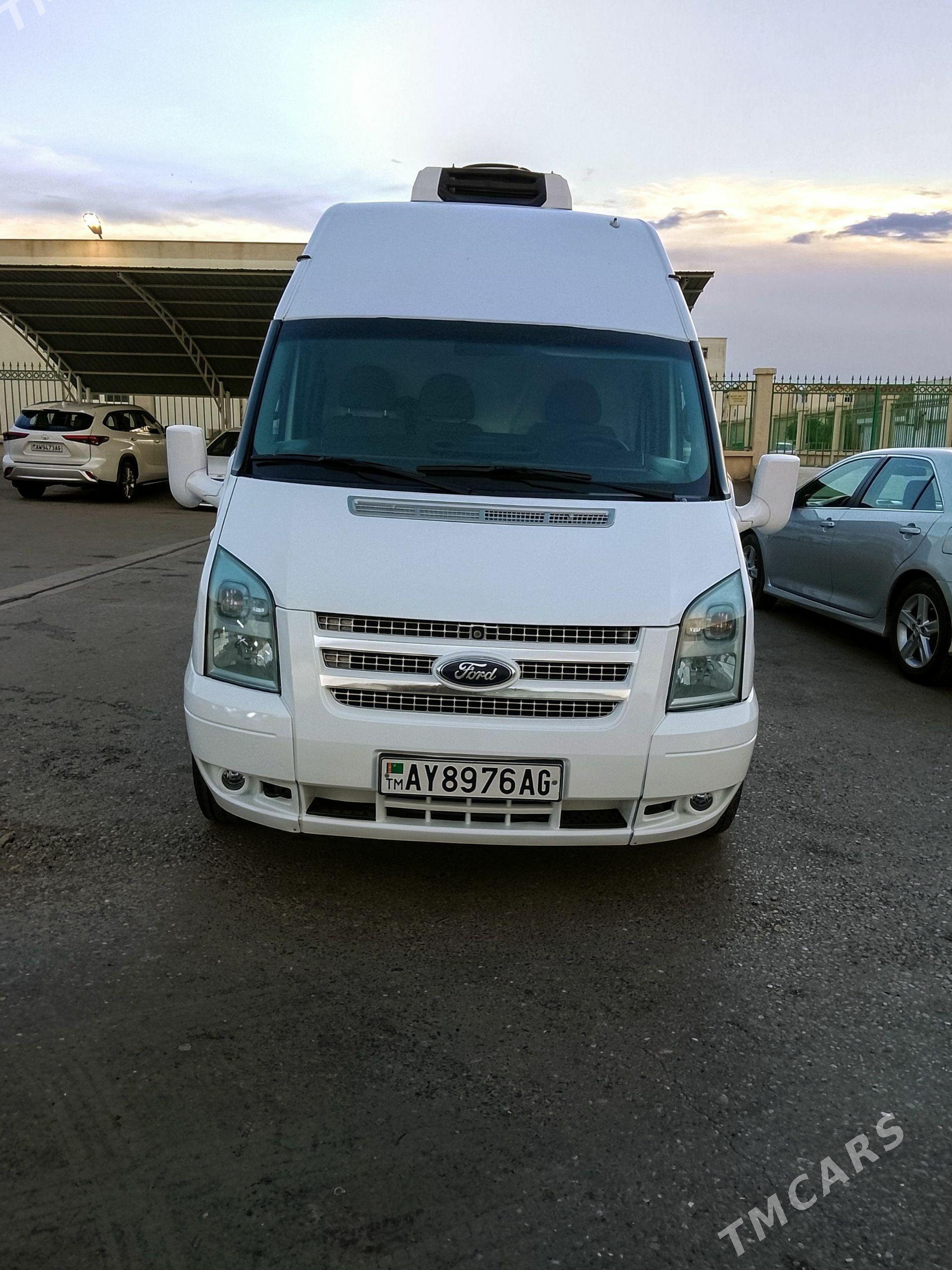 Ford Transit Connect 2012 - 250 000 TMT - Нефтегаз (ул. Андалиб-Юбилейная) - img 1