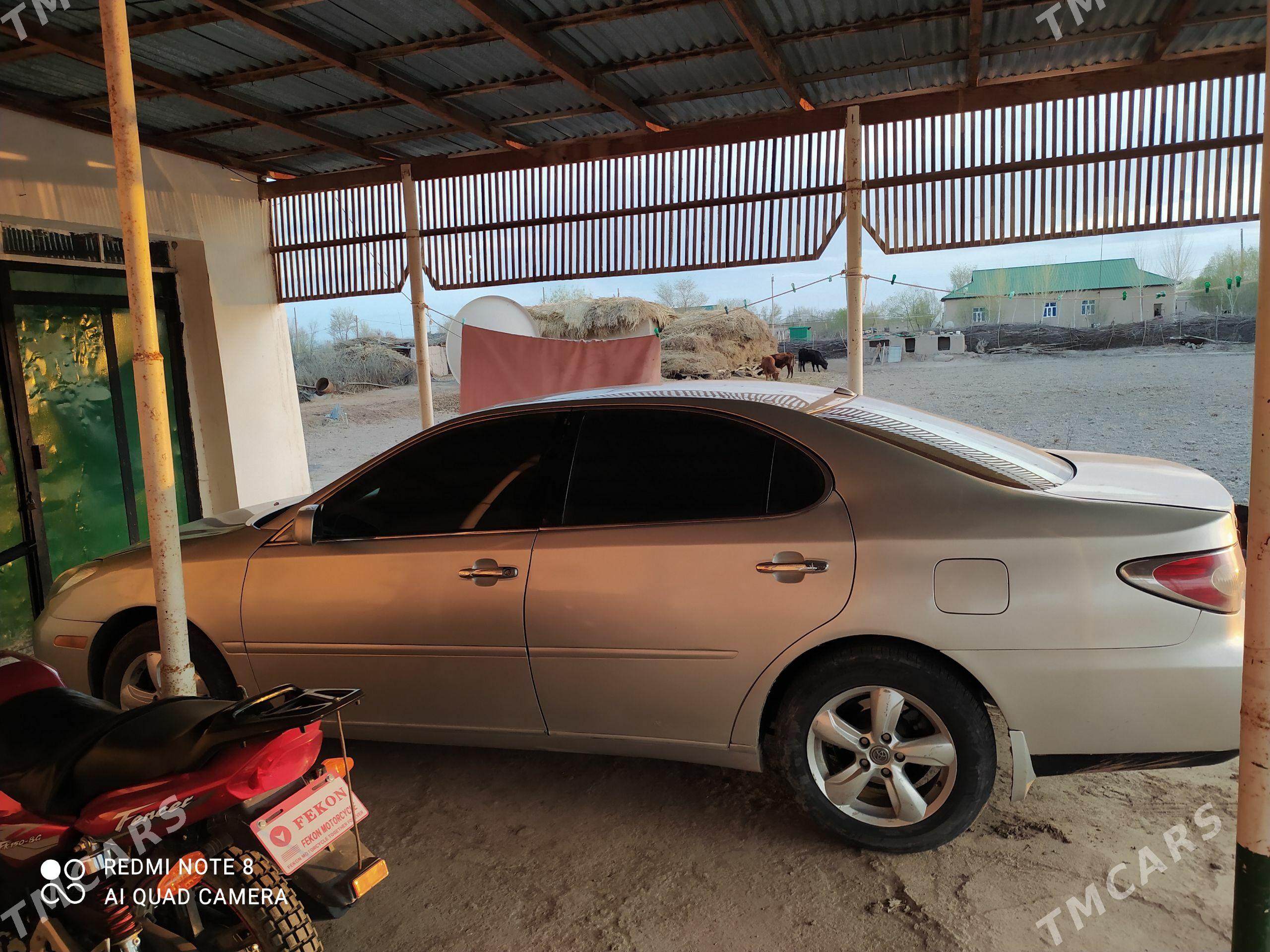 Lexus ES 300 2002 - 180 000 TMT - етр. Туркменбаши - img 1