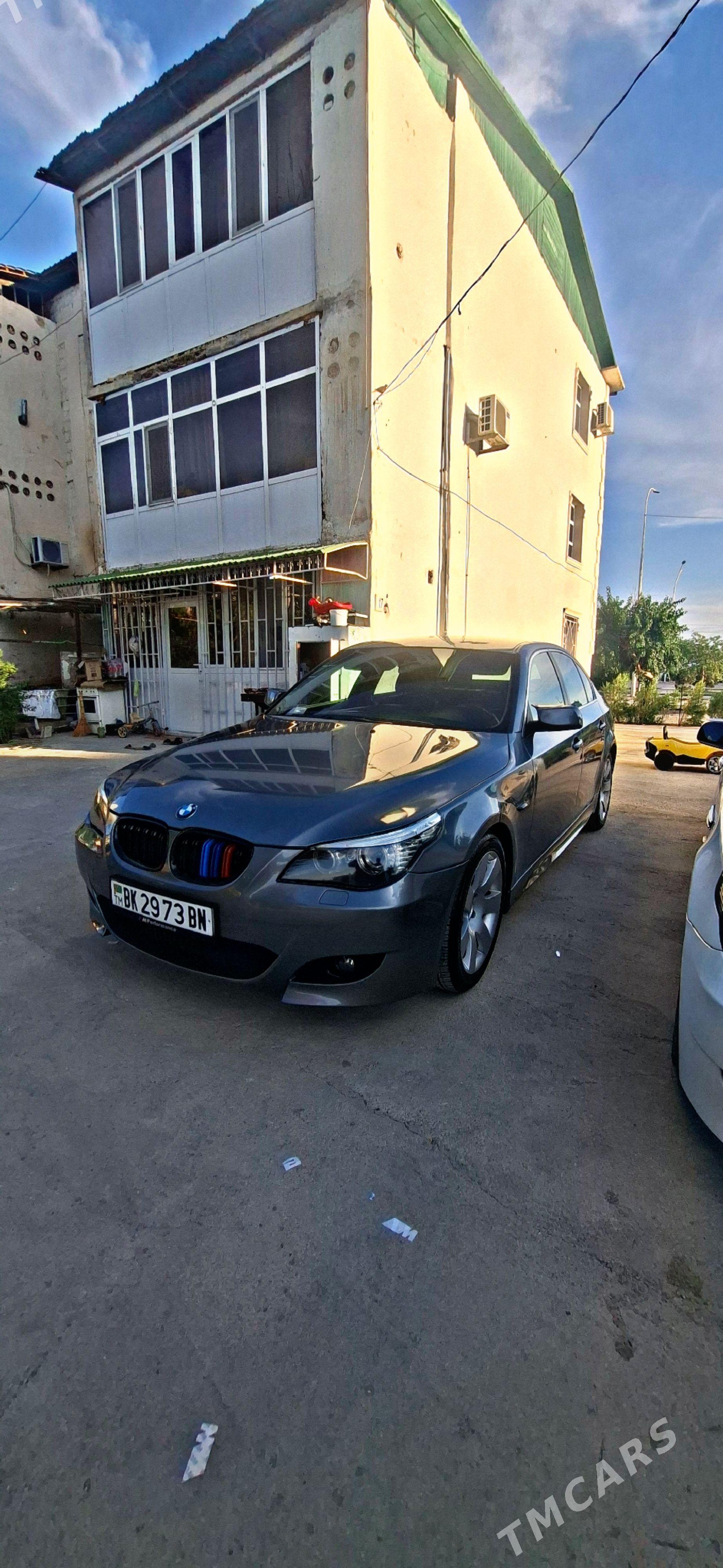 BMW E60 2003 - 180 000 TMT - Балканабат - img 1