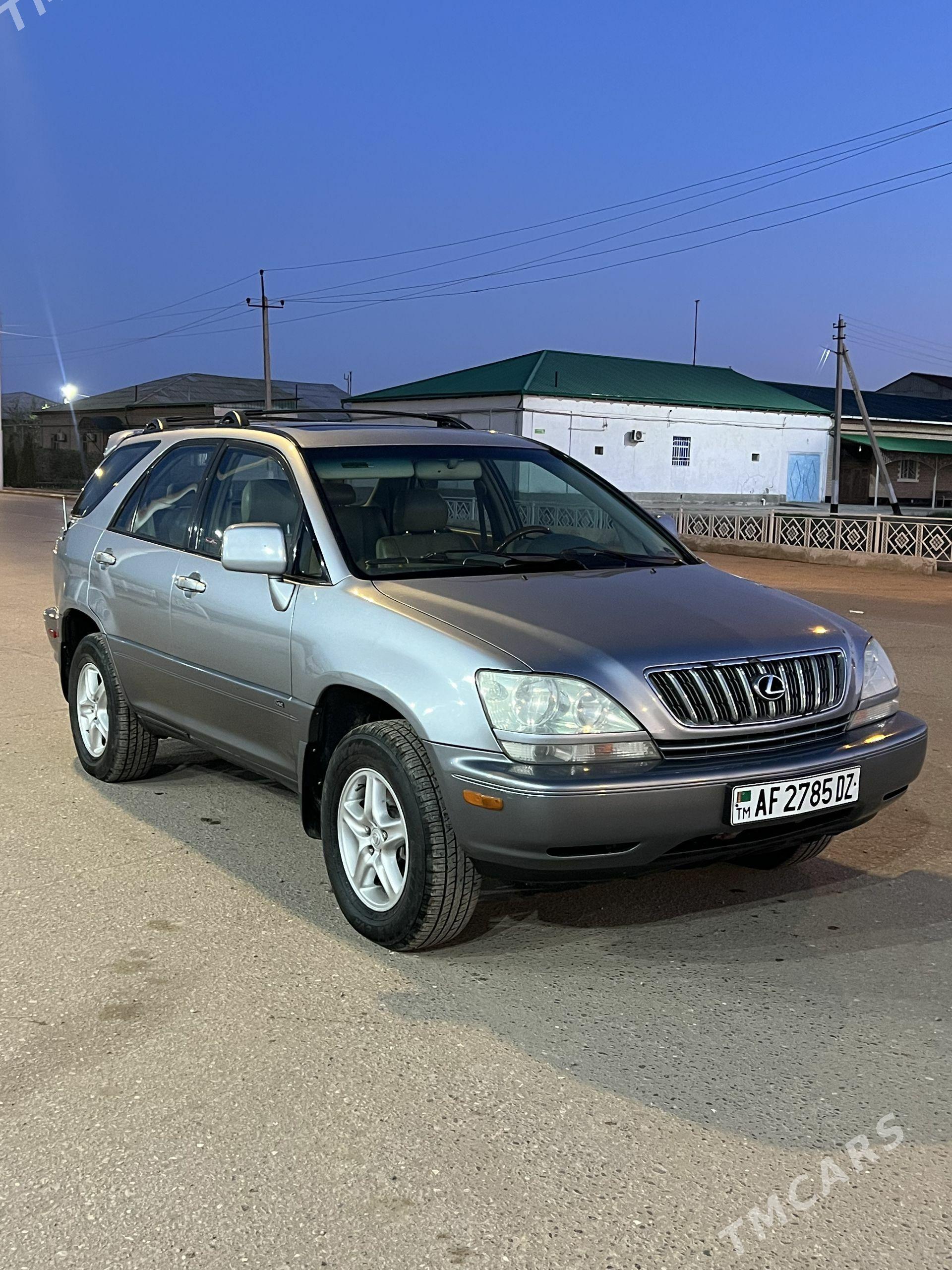 Lexus RX 300 2002 - 250 000 TMT - Дашогуз - img 1