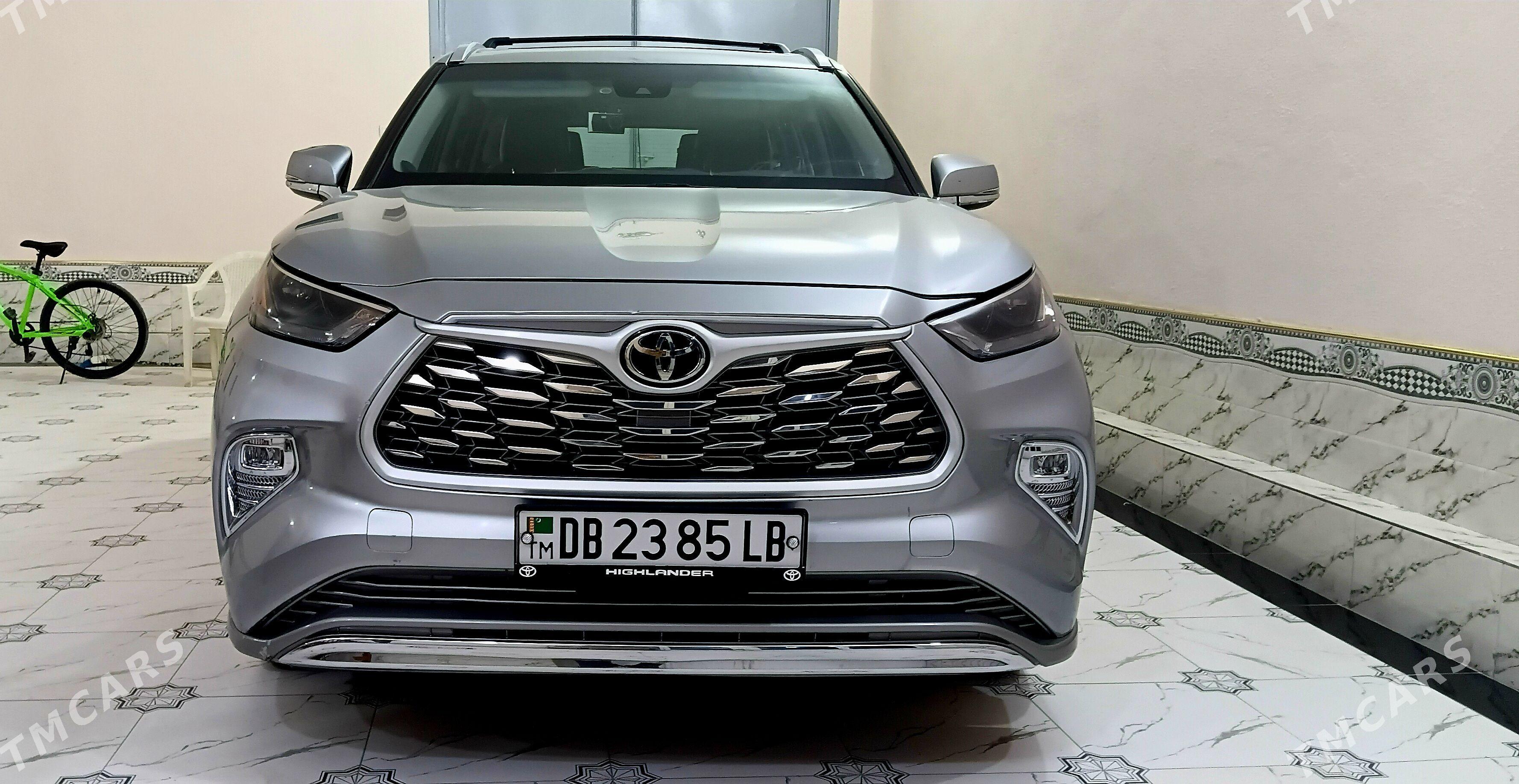 Toyota Highlander 2022 - 600 000 TMT - Türkmenabat - img 1