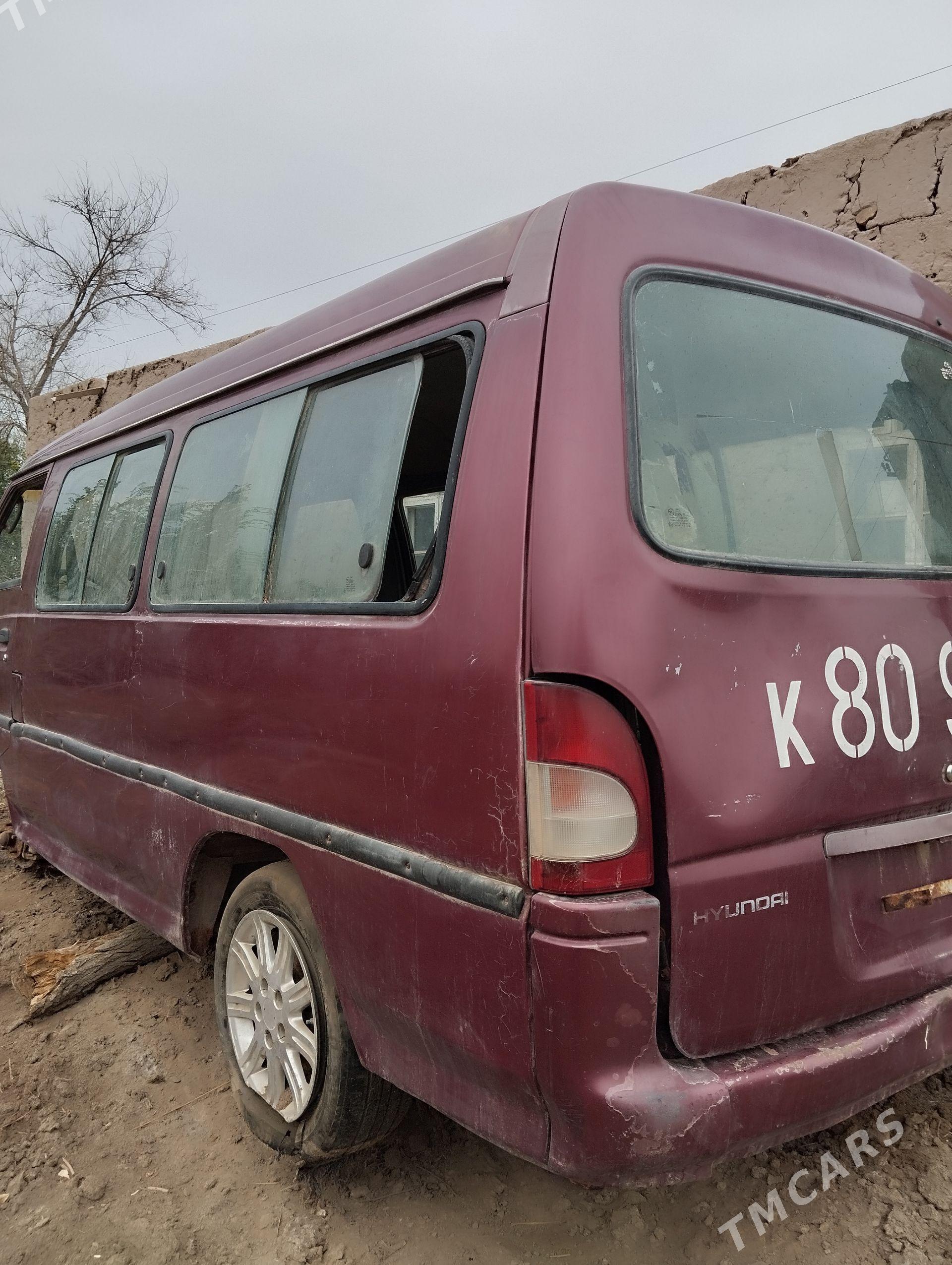 Hyundai H100 2000 - 15 000 TMT - Boldumsaz - img 1