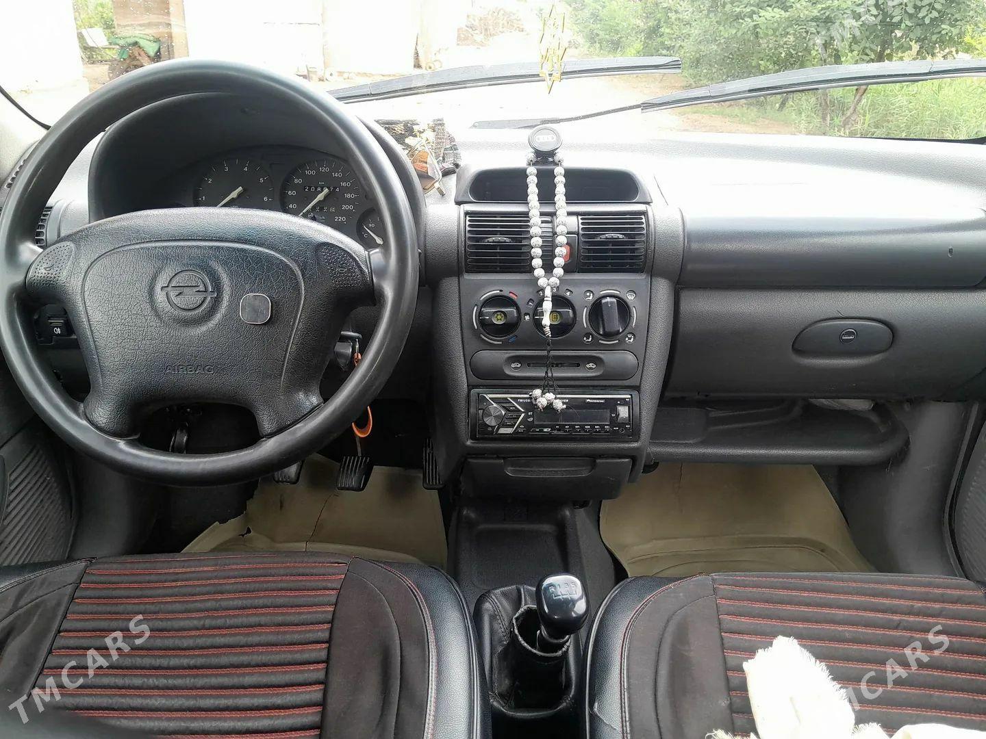 Opel Vita 1996 - 42 000 TMT - Халач - img 1