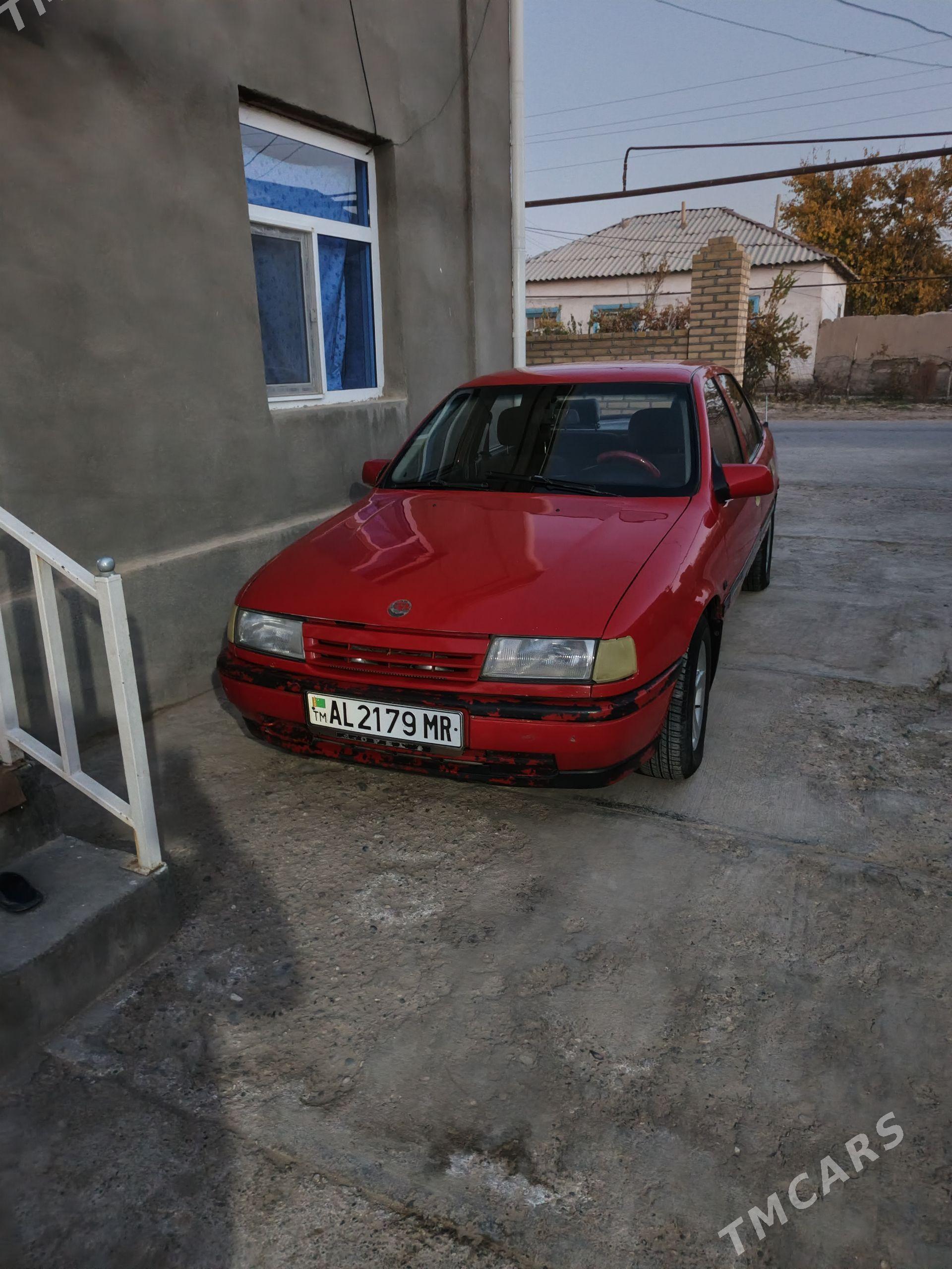 Opel Vectra 1989 - 35 000 TMT - Мары - img 1