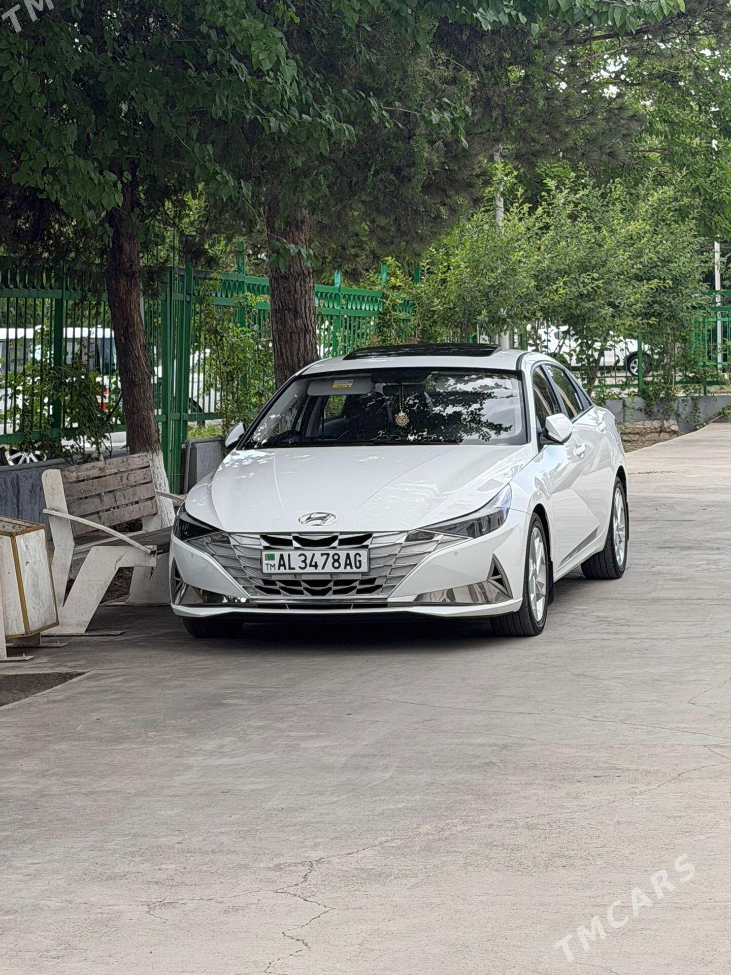 Hyundai Elantra 2023 - 253 000 TMT - Ашхабад - img 1