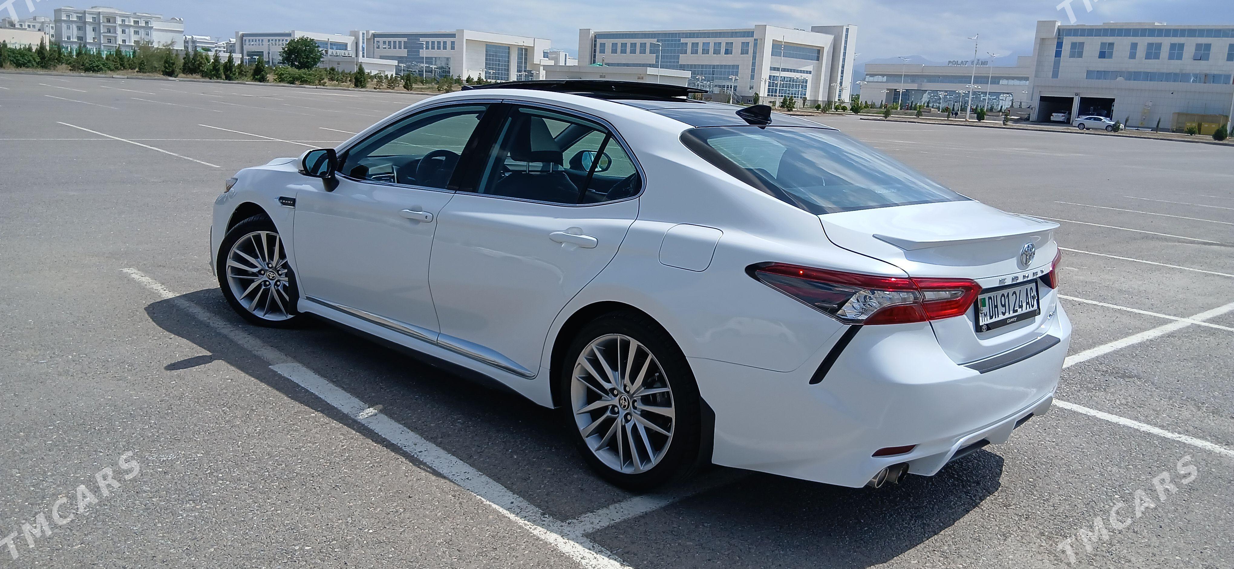 Toyota Camry 2021 - 490 000 TMT - Aşgabat - img 1