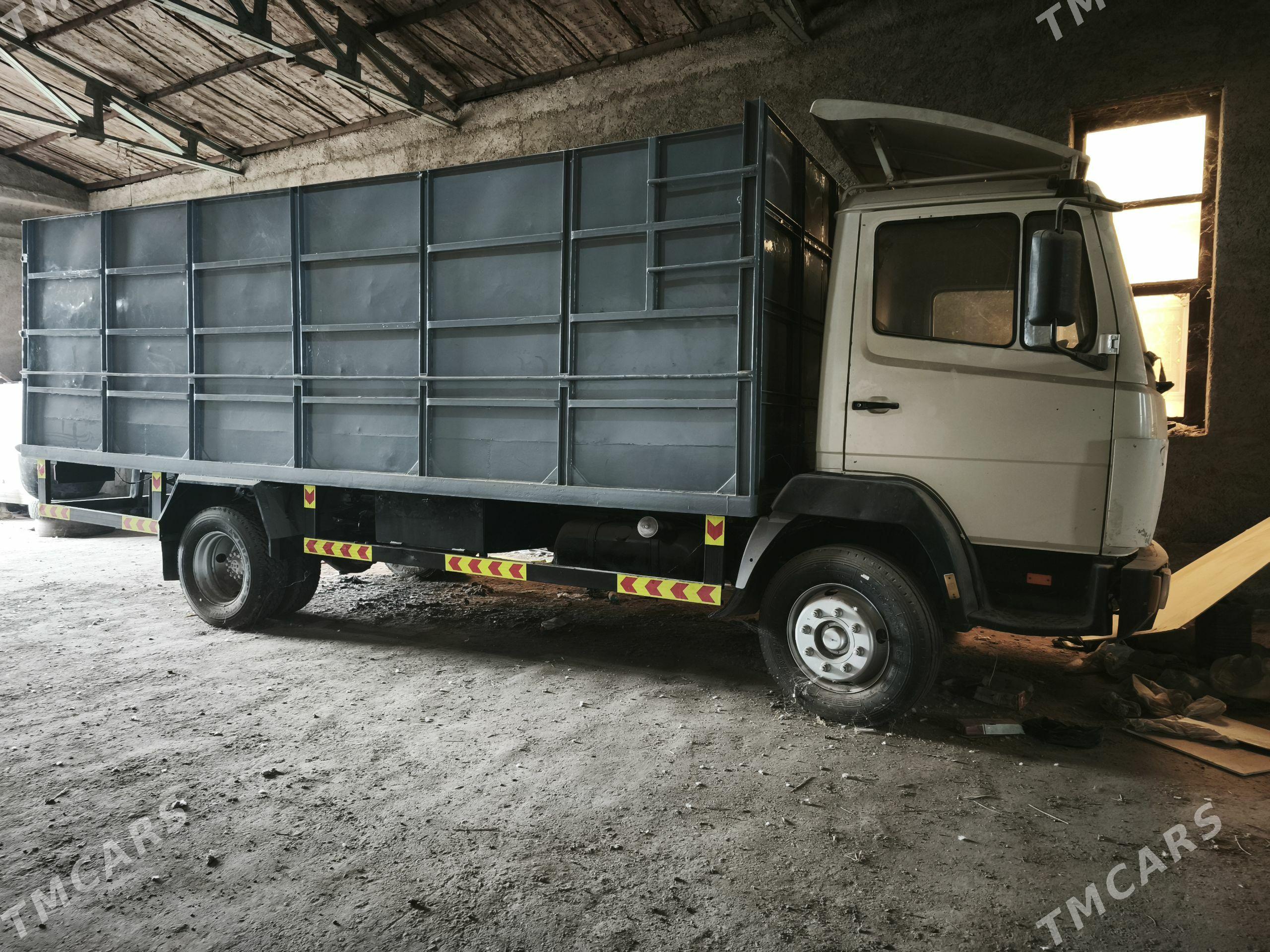 Mercedes-Benz 420-Class 1991 - 180 000 TMT - Дашогуз - img 1