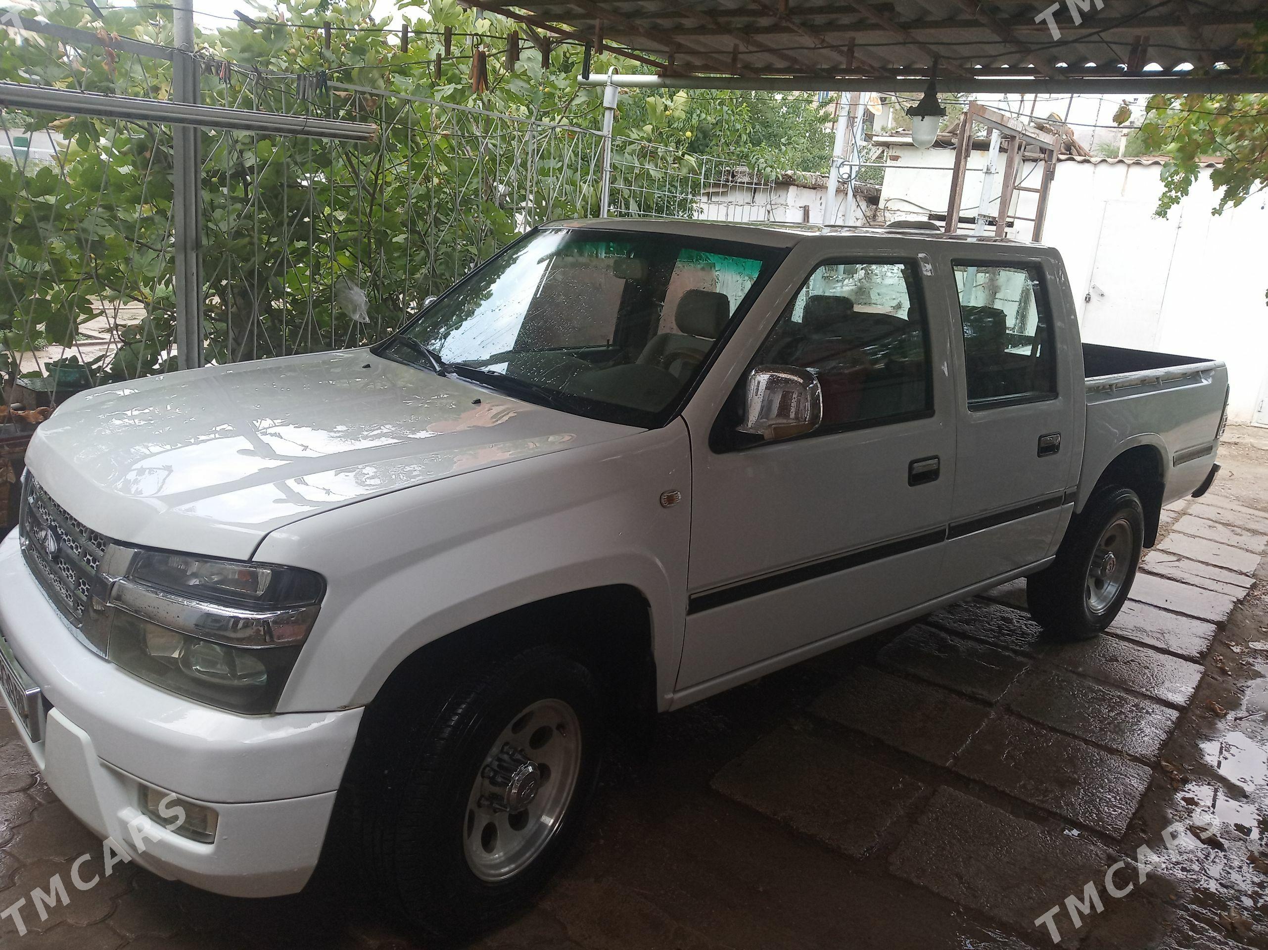 Toyota Hilux 2014 - 160 000 TMT - Balkanabat - img 1