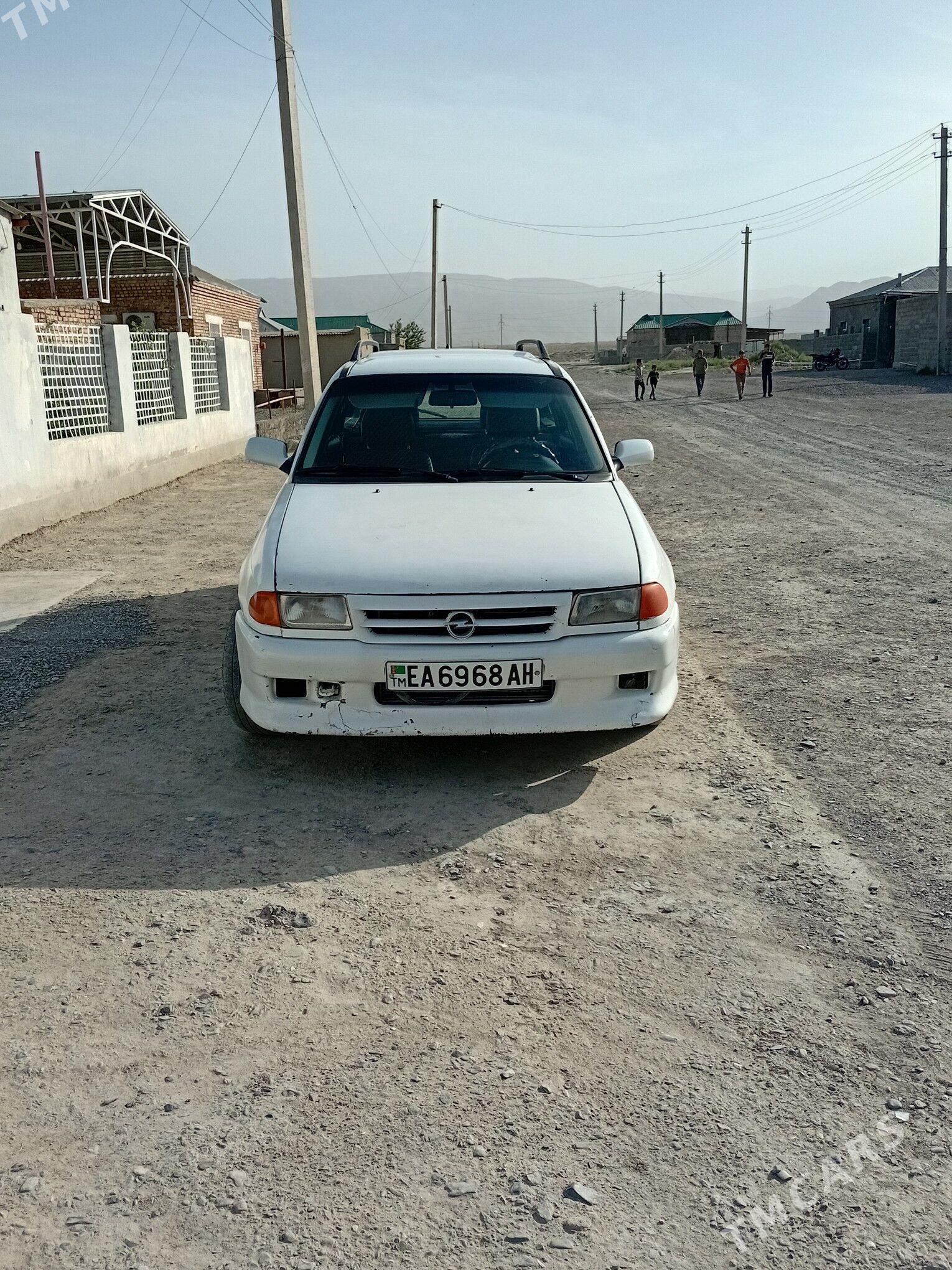 Opel Astra 1997 - 63 000 TMT - Бахарден - img 1