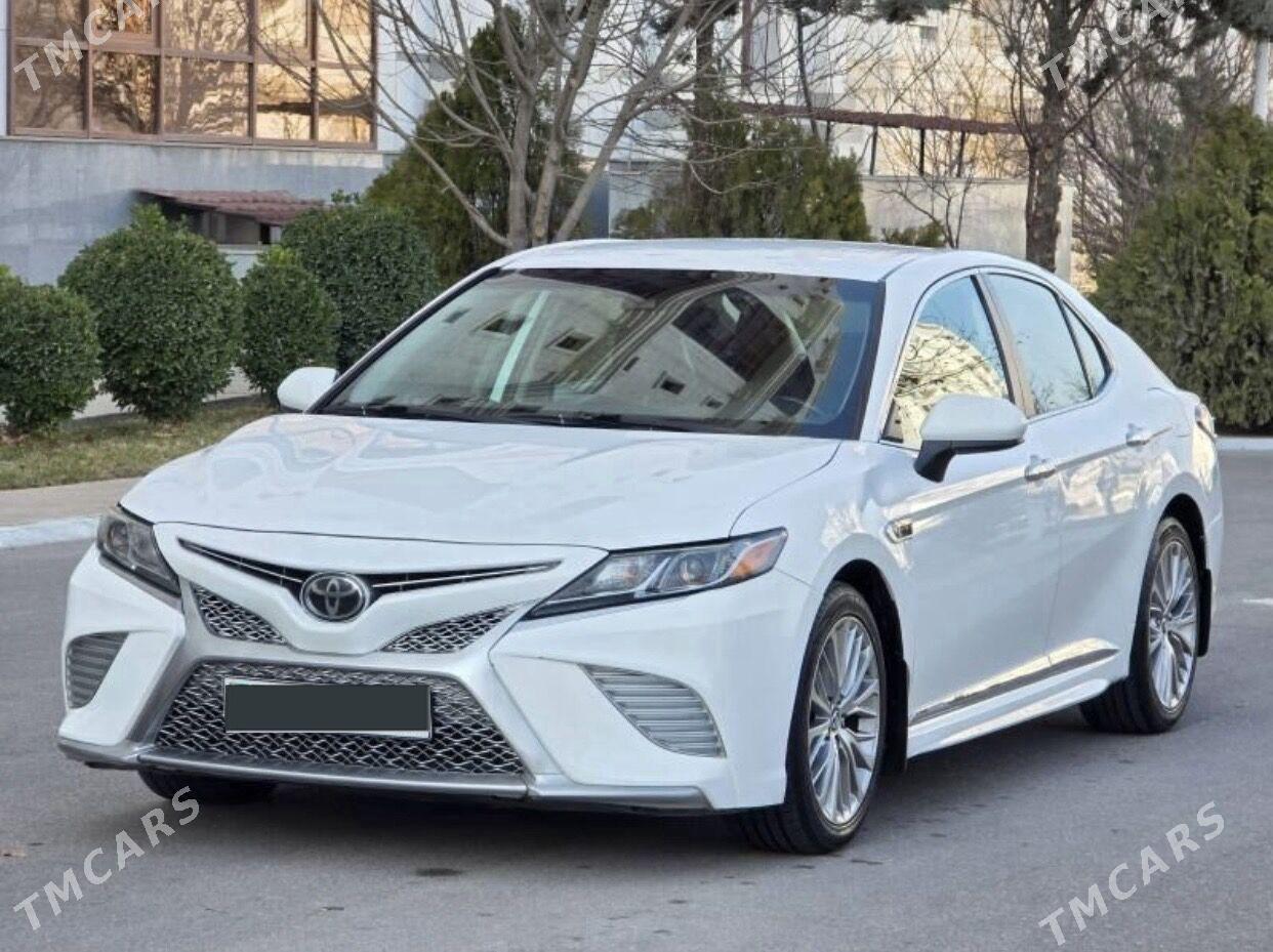 Toyota Camry 2019 - 335 000 TMT - 8 мкр - img 1
