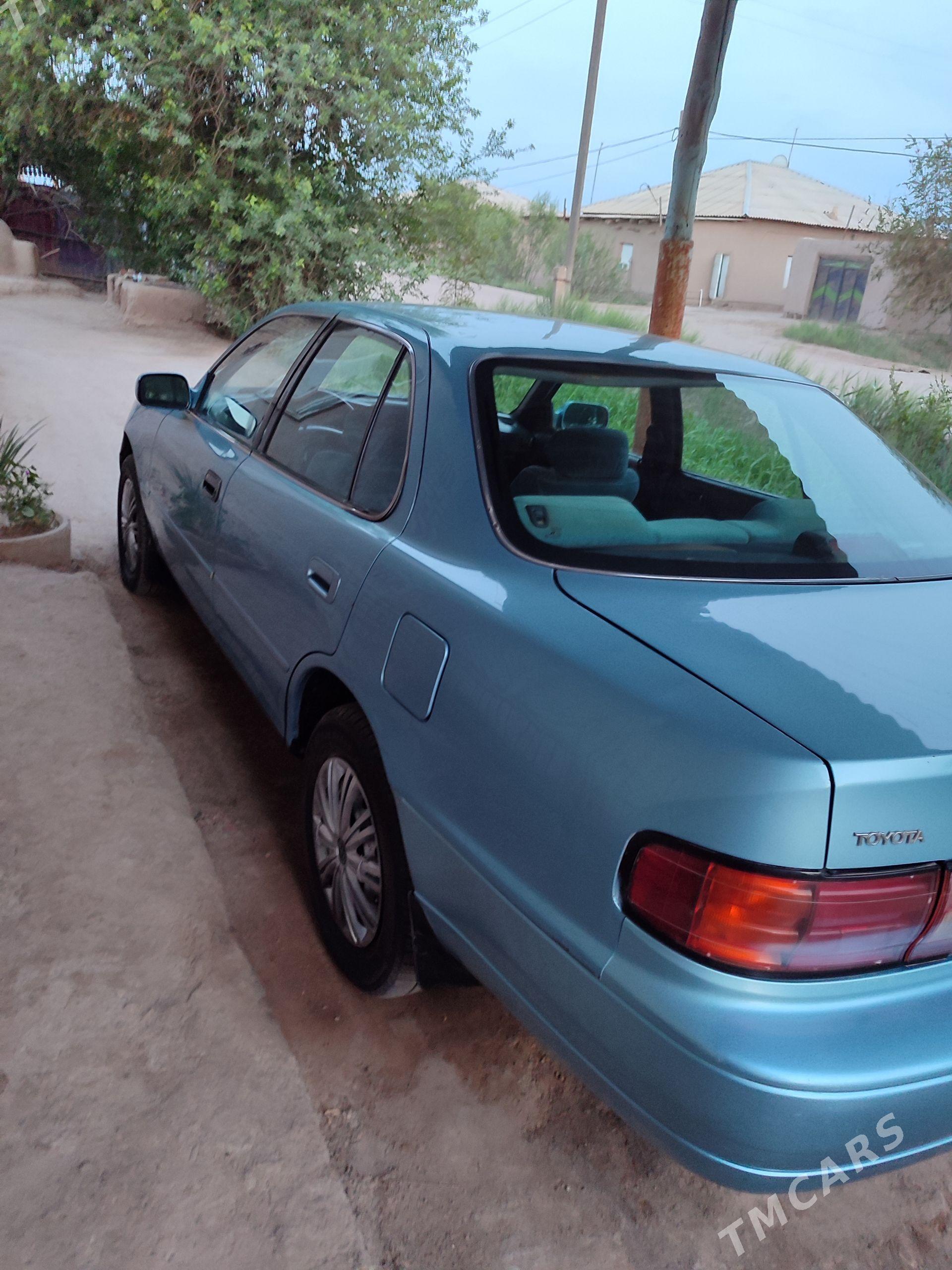 Toyota Camry 1993 - 103 000 TMT - Gurbansoltan Eje - img 1