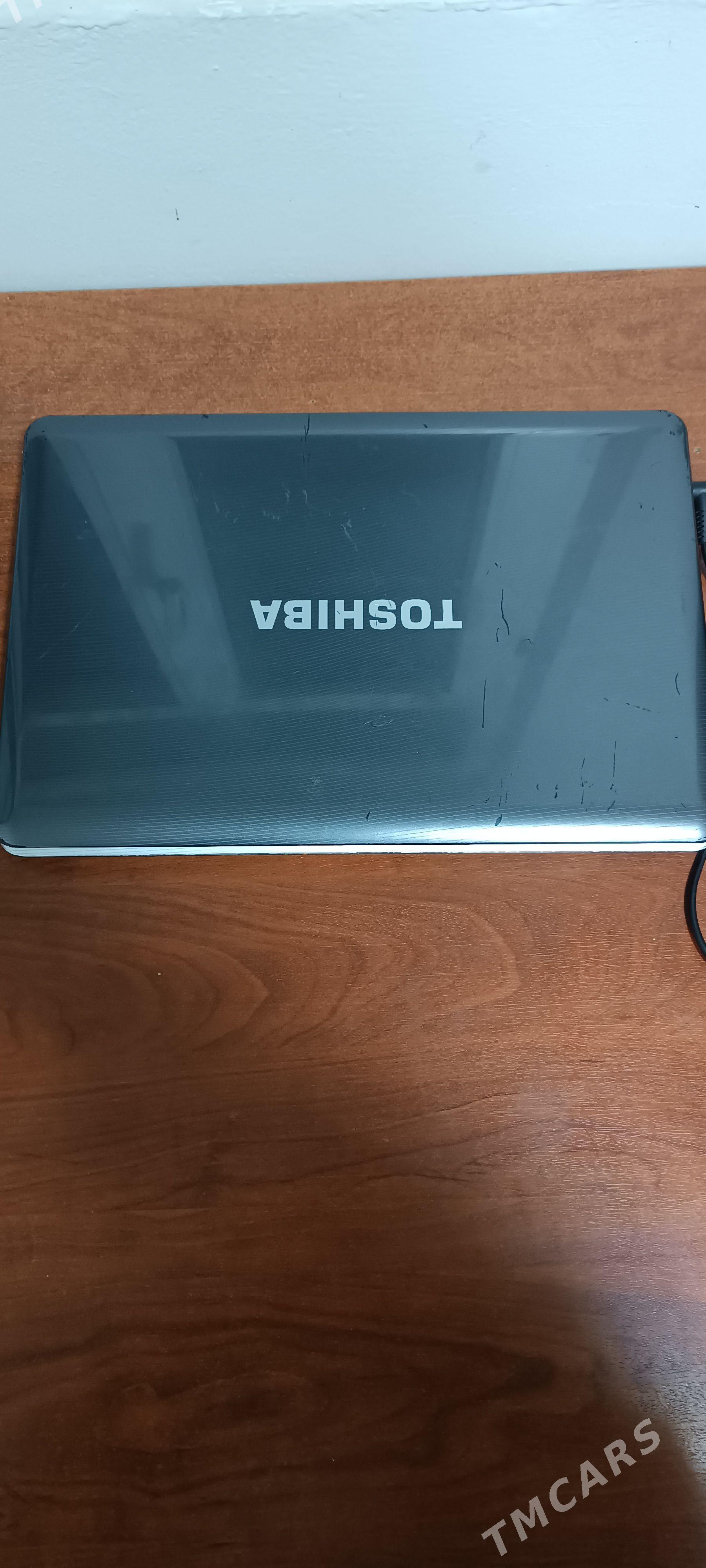 Noutbuk Toshibo - Aşgabat - img 1