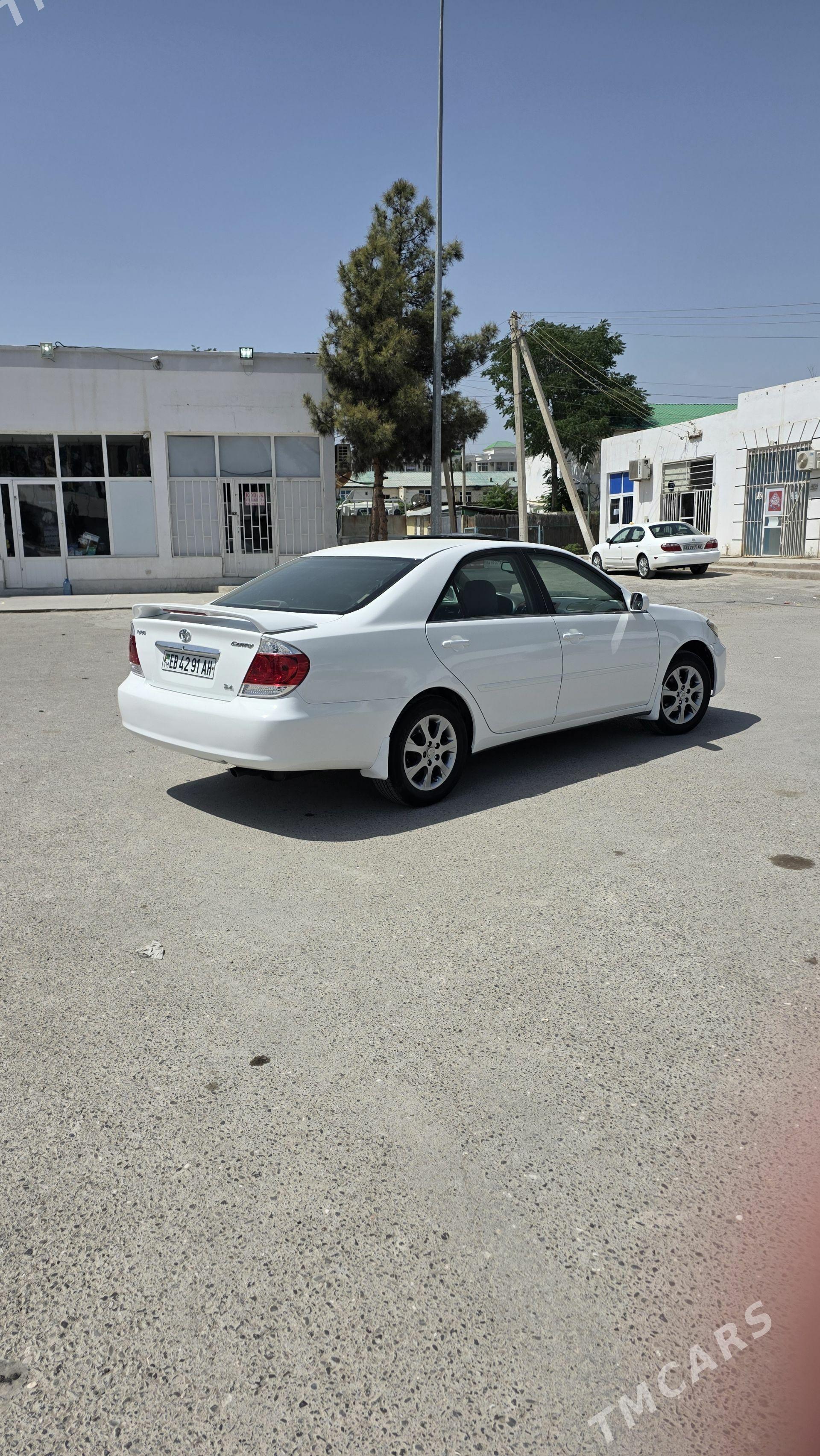 Toyota Camry 2005 - 170 000 TMT - Анев - img 1