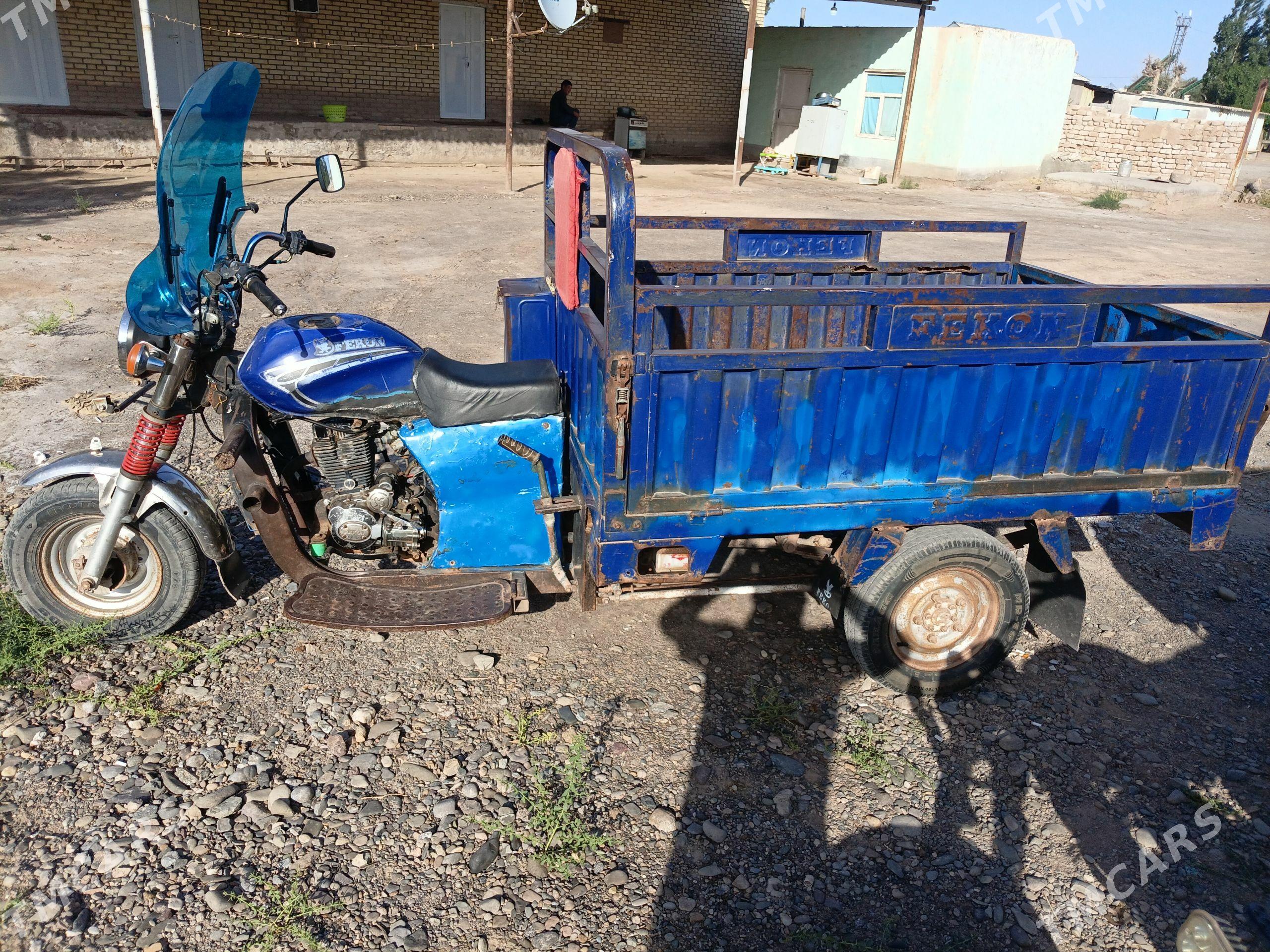 Fekon FK200-14G 2015 - 13 500 TMT - Серахс - img 1